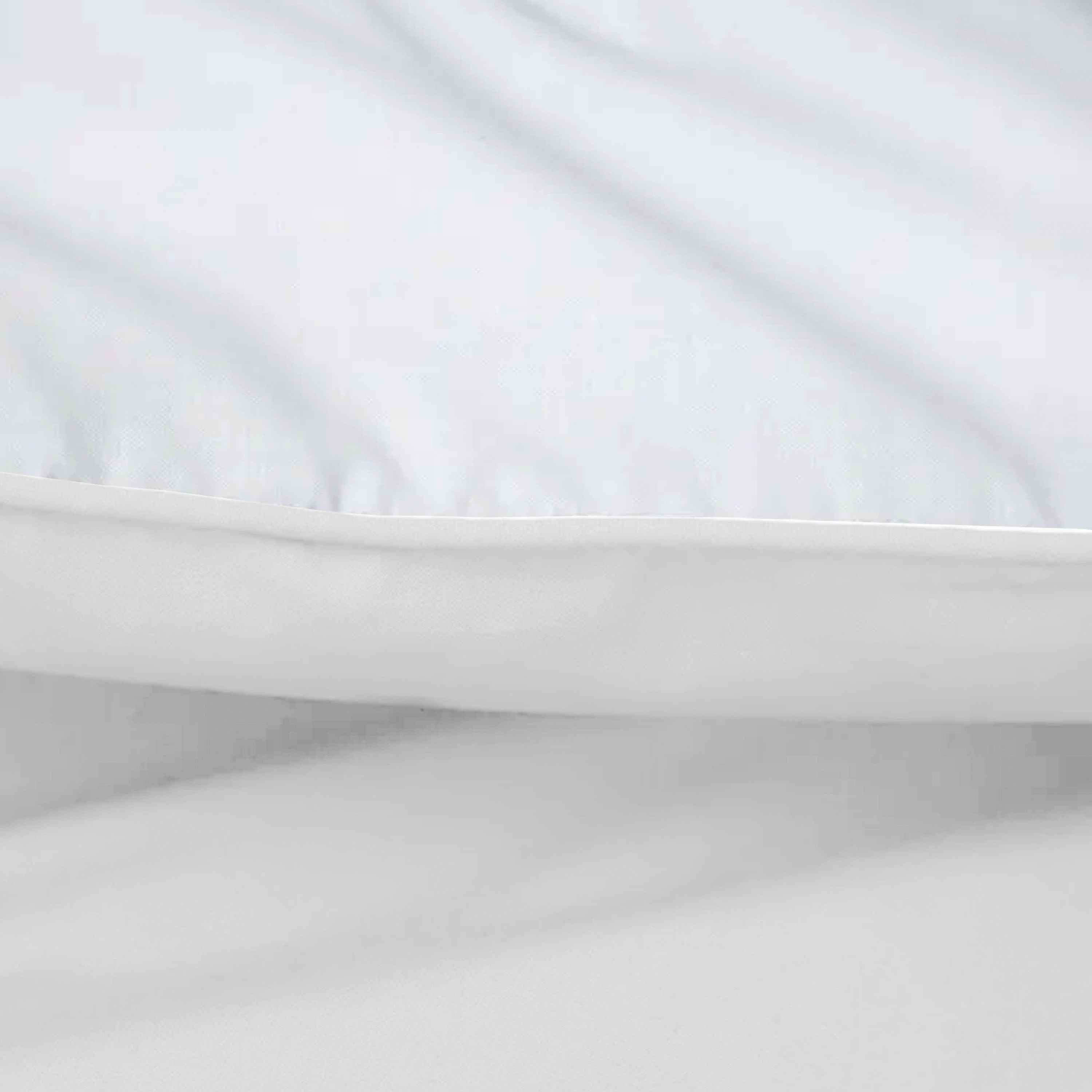 لحاف منزلي قطني أبيض