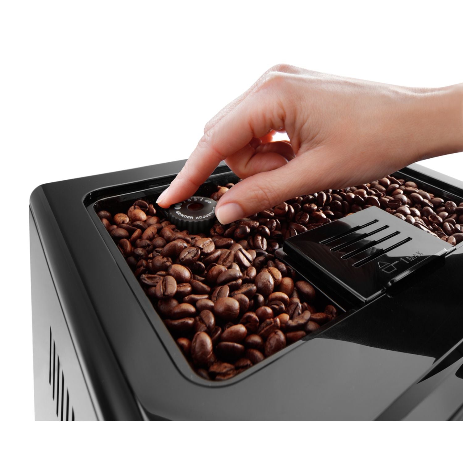 ماكينة القهوة ديلونجي إليتا كابتشينو إيفو الأوتوماتيكية