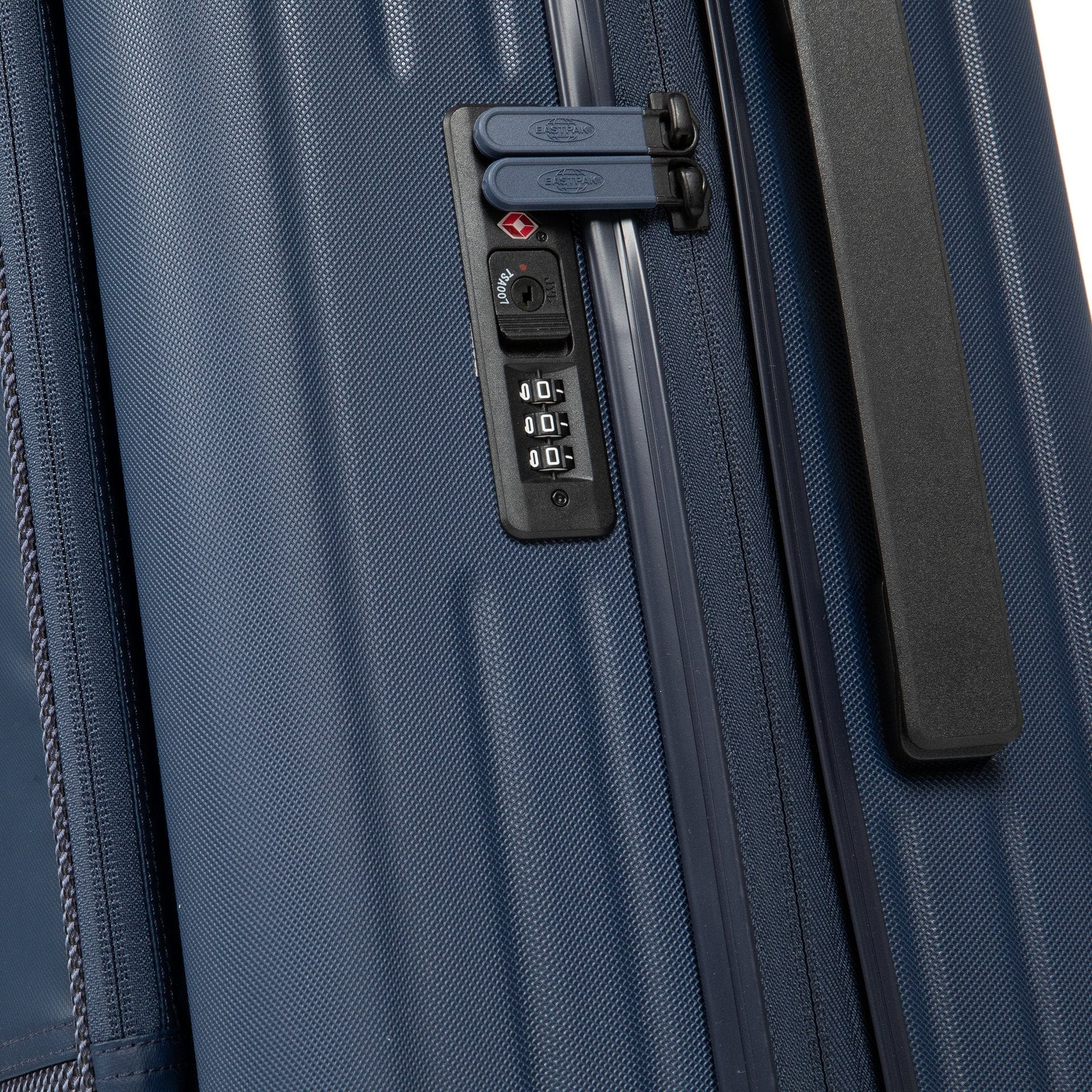 حقيبة سفر كبيرة بعجلات من إيست باك سي إن إن سي تي كيس إل سي إن إن سي تي مارين - EK0A5BC1O16