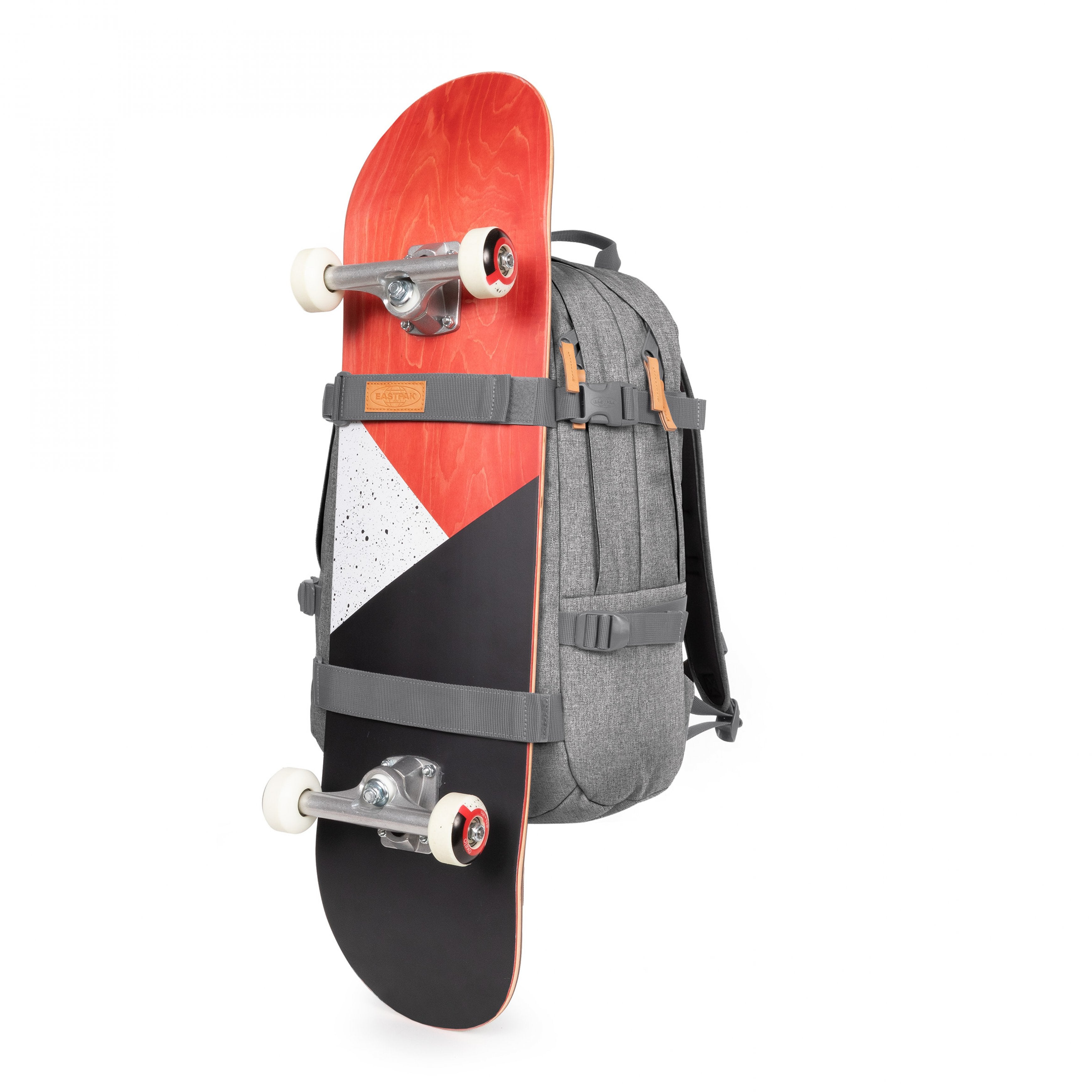 حقيبة ظهر إيست باك جيتر سي إس صنداي جراي٢ كبيرة للكمبيوتر المحمول - EK0A5BC60B31