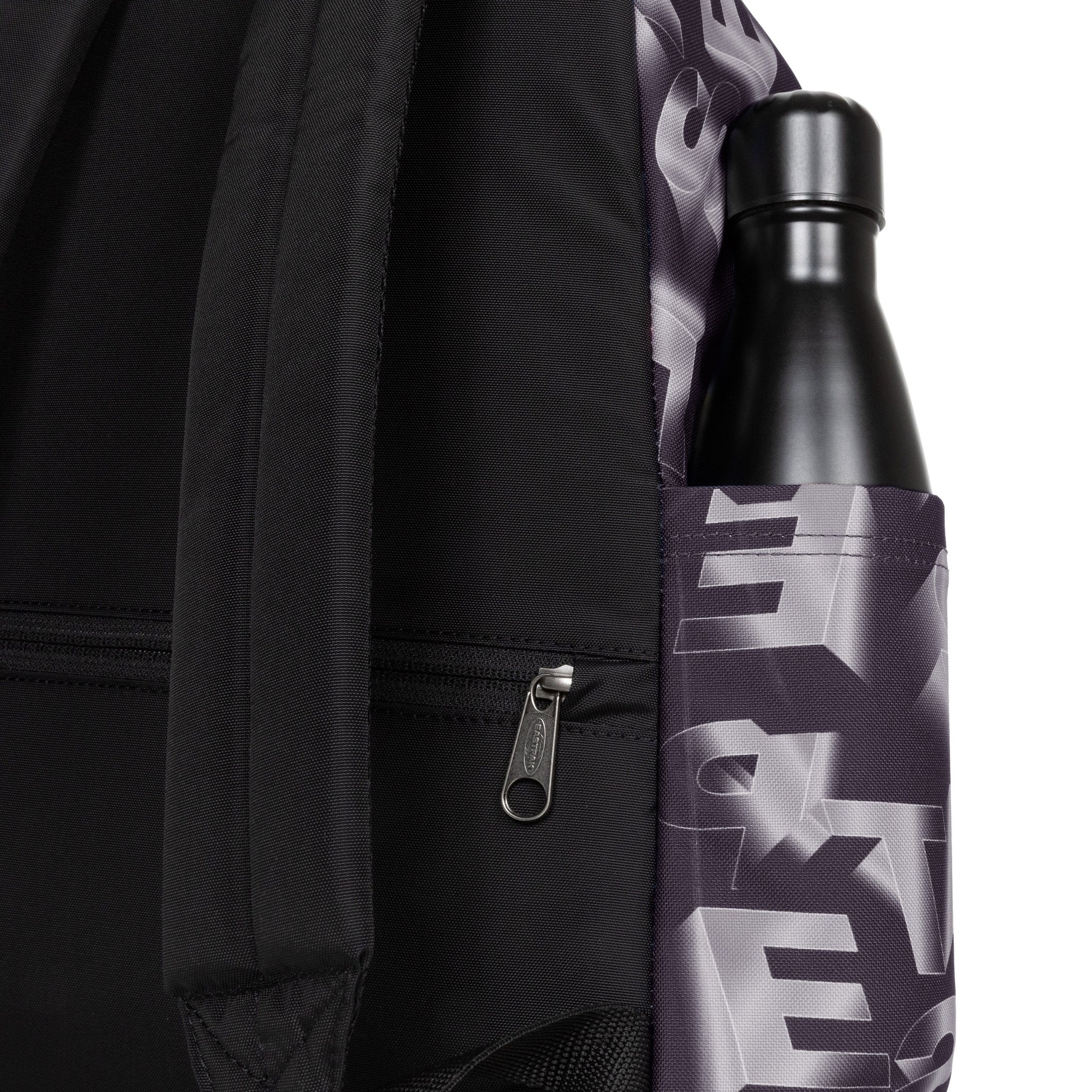 حقيبة ظهر إيست باك داي باك آر بلوك تايب سوداء متوسطة الحجم - EK0A5BG46D6