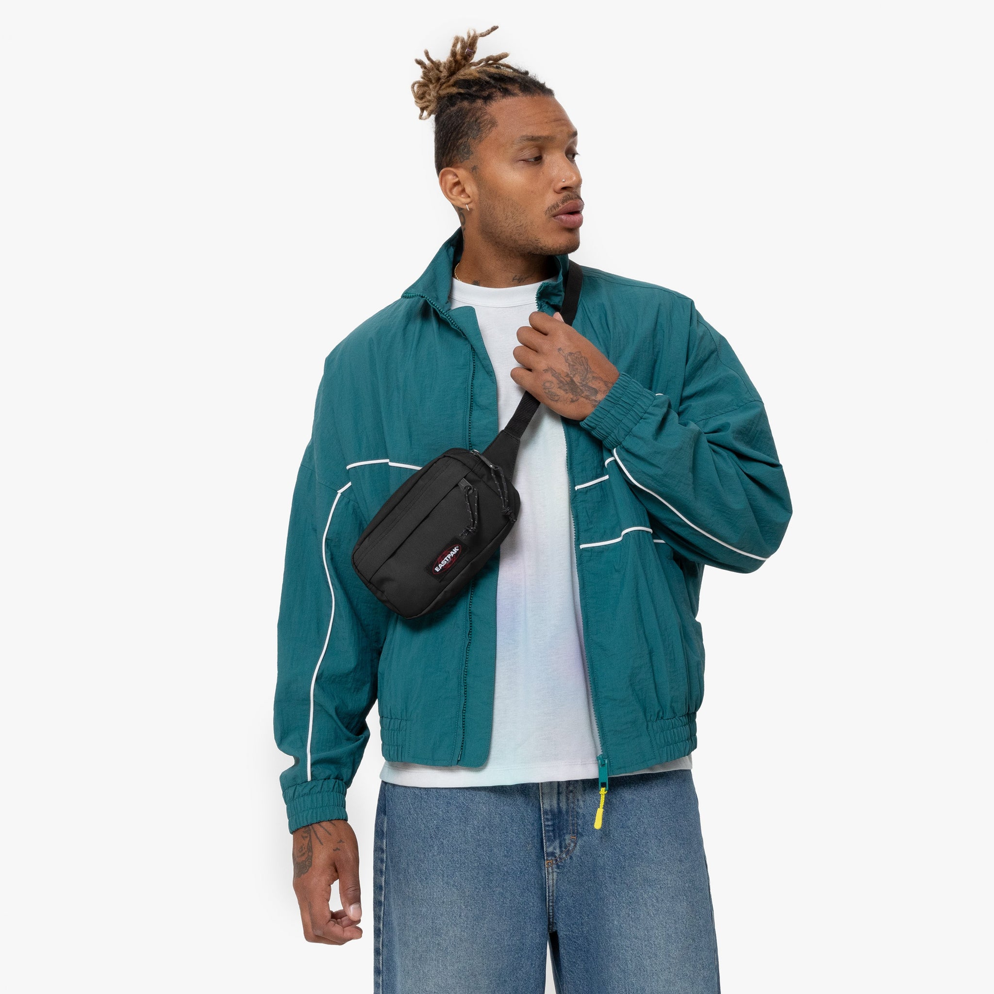 حقيبة خصر إيست باك باونسر سوداء صغيرة - EK0A5BHH0081