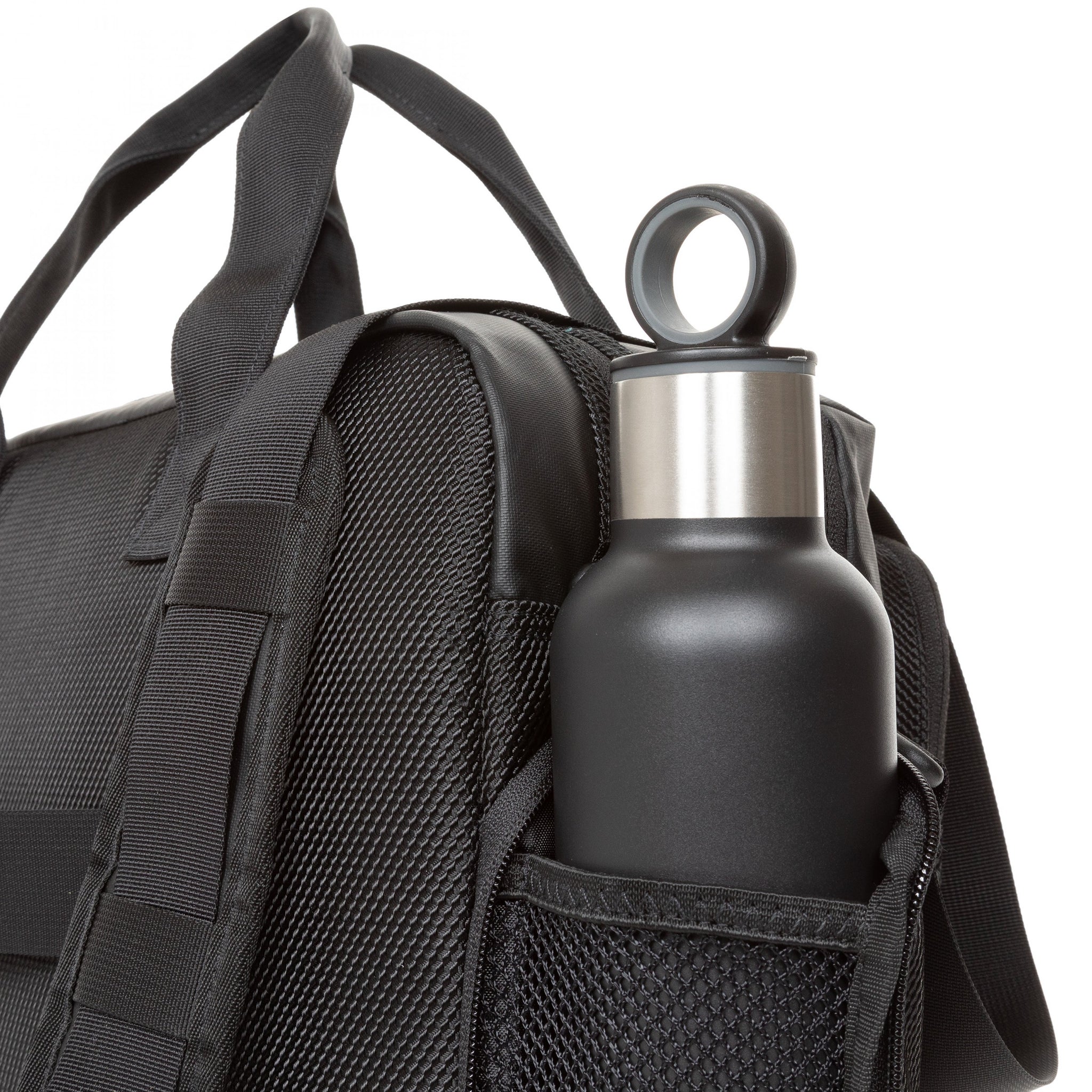 حقيبة كمبيوتر محمول إيستباك شيلدان سي إن إن سي كوت متوسطة الحجم - EK0A5BHT80W1