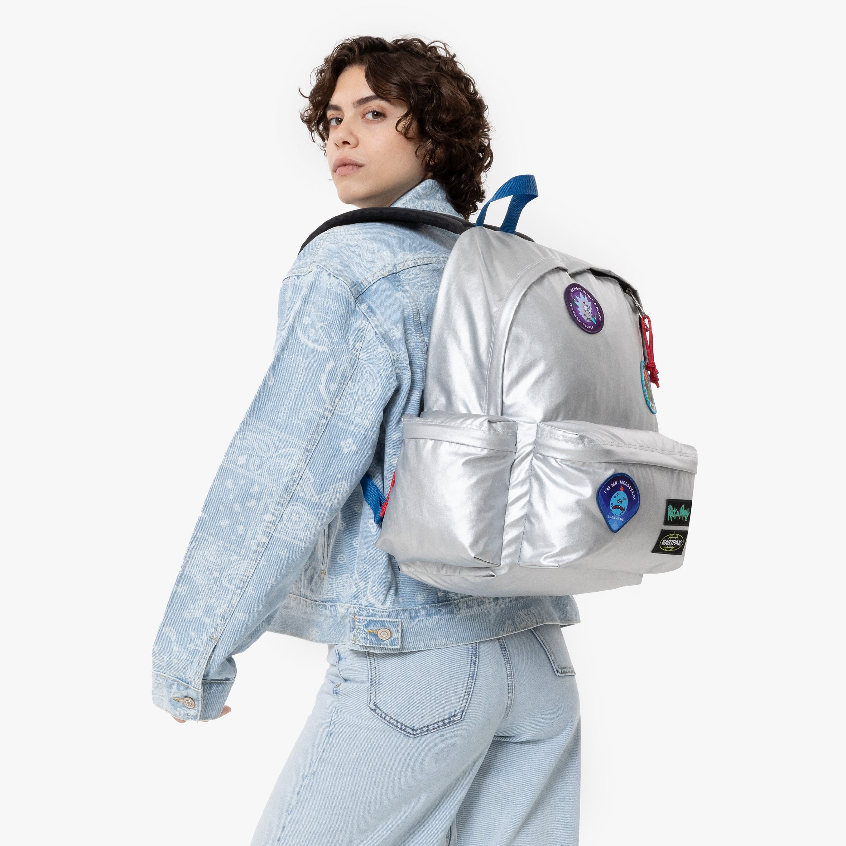 حقيبة ظهر إيست باك تريبل باك آر رام سبيس متوسطة الحجم - EK0A5BHY3K61