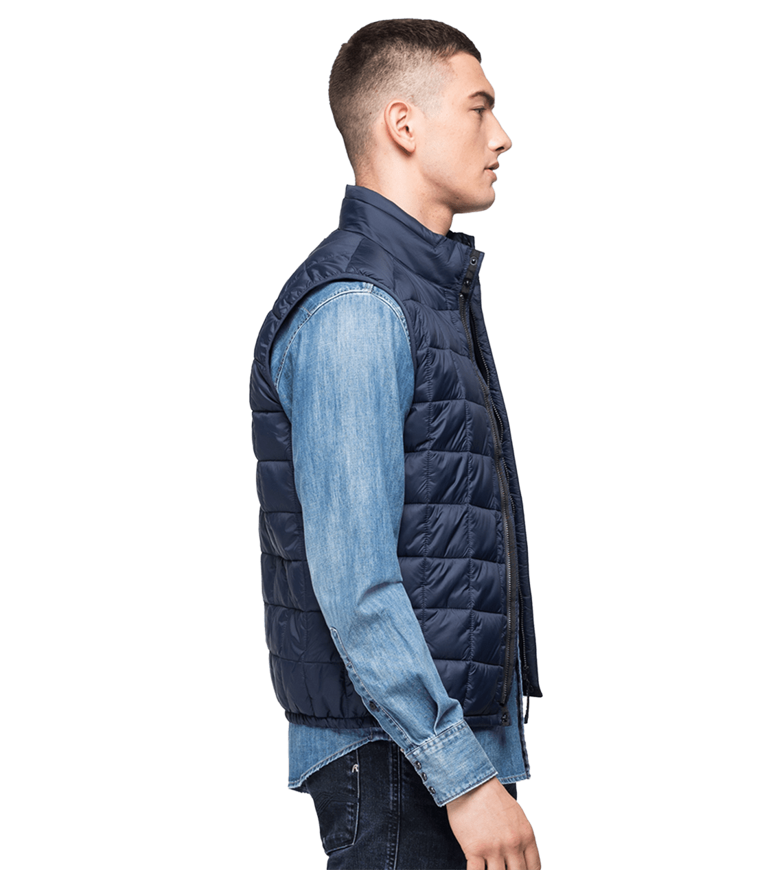 سترة نايلون معاد تدويرها