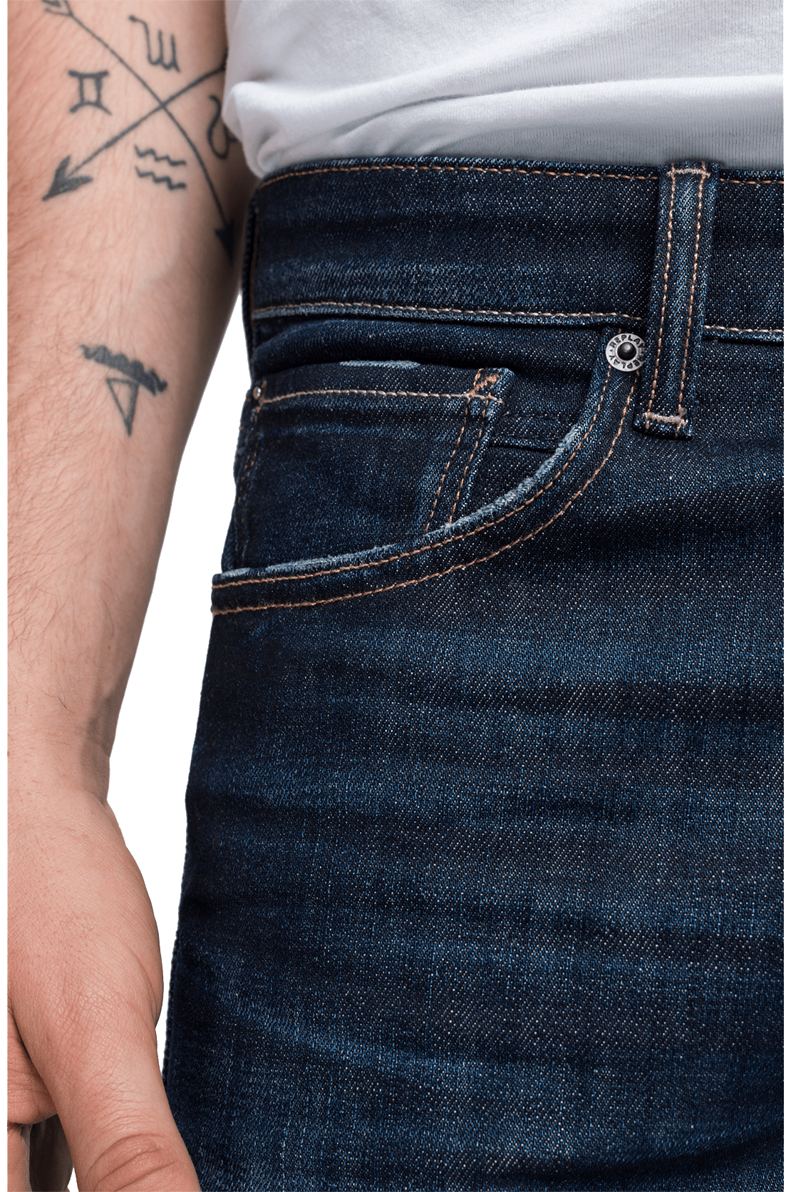 بنطال جينز دوني بقصّة مدببة