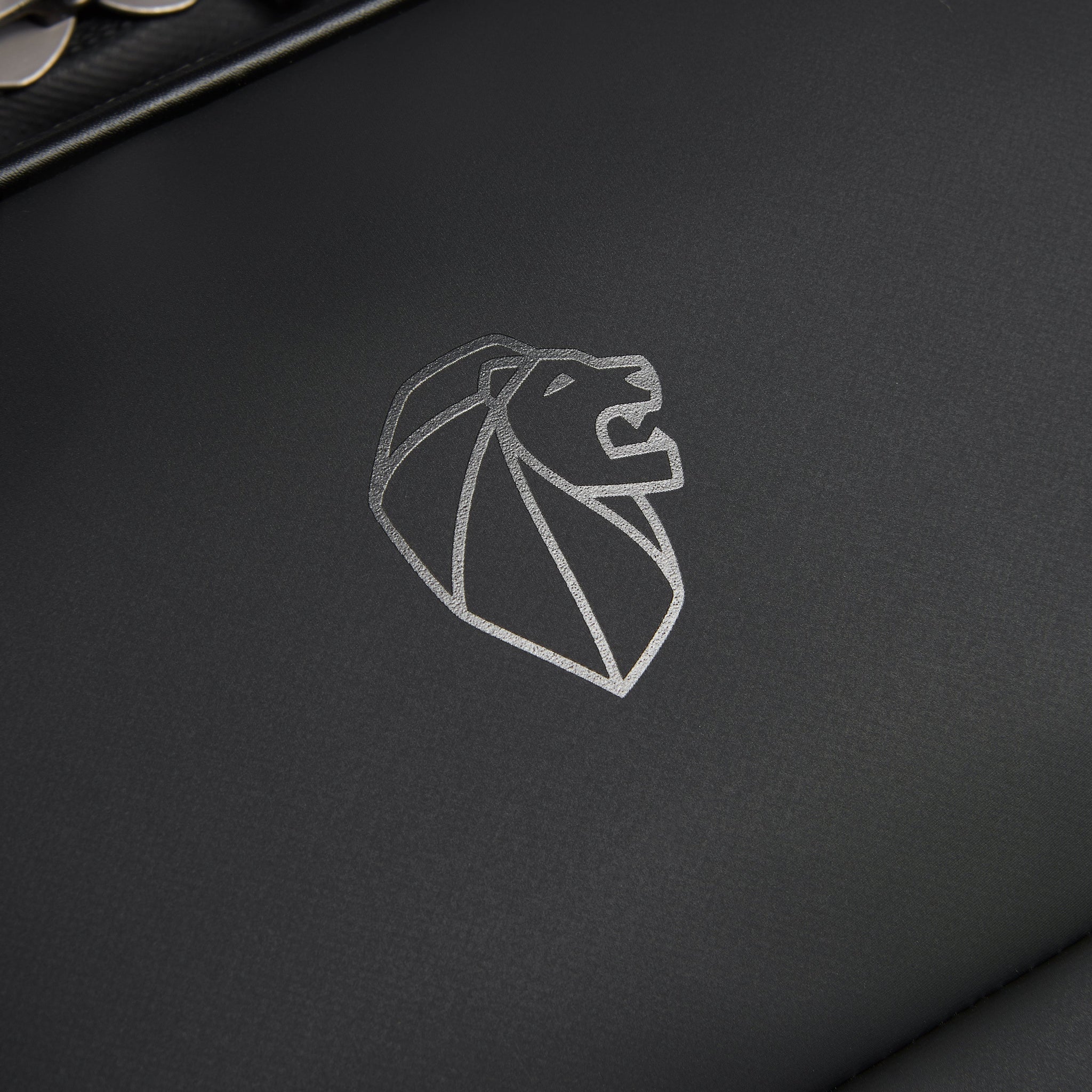 حقيبة سفر بيجو فوياجيز 70 سم ناعمة بعجلتين هجينة لتسجيل الوصول وعربة دافل