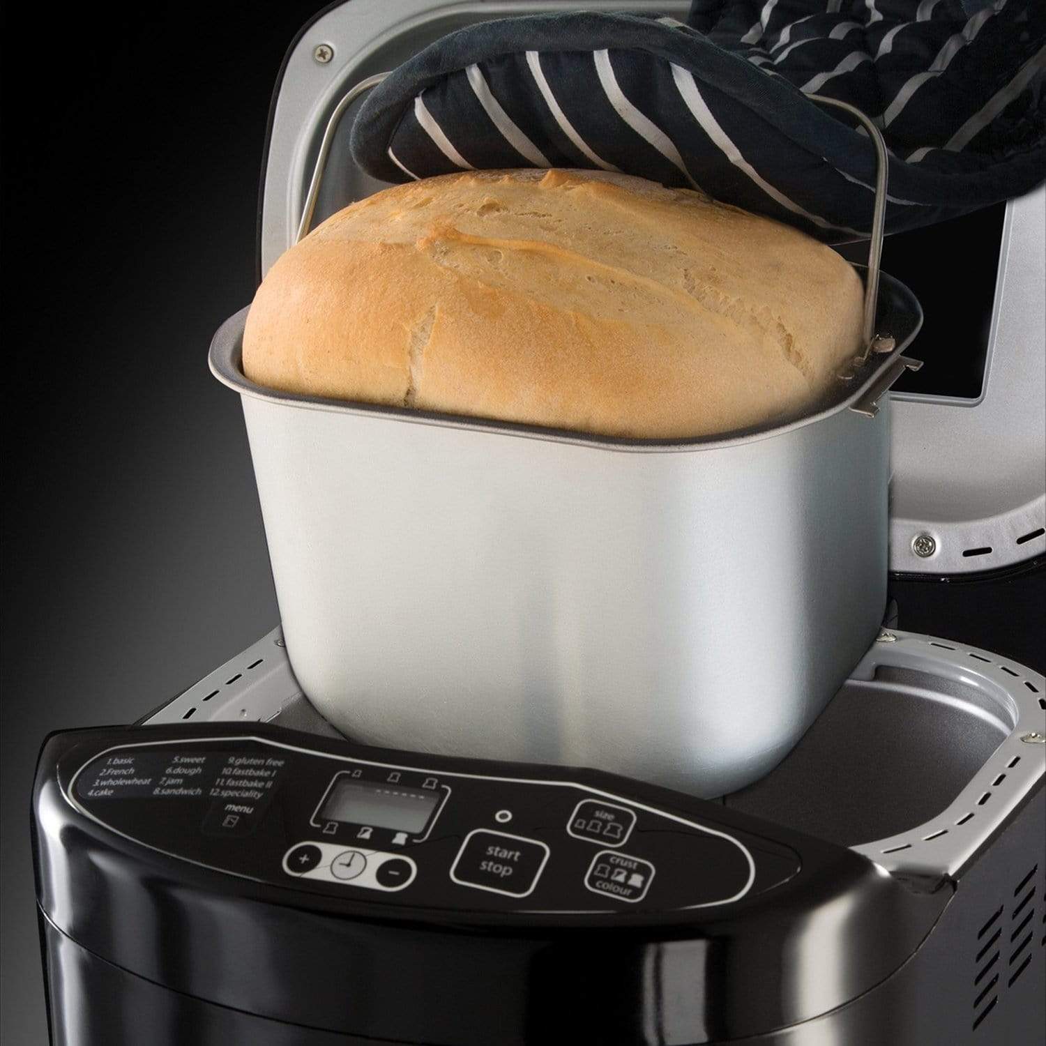 Russell Hobbs Black Bread Maker - 23620 - Jashanmal Home