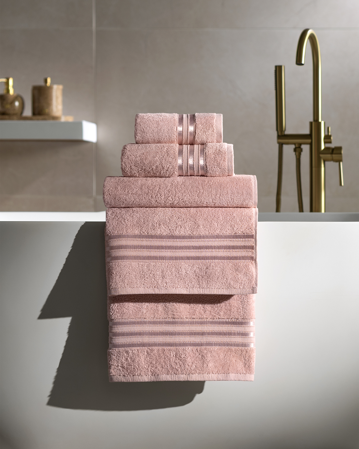 Togas Arcadia Hand Towel in Light Pink