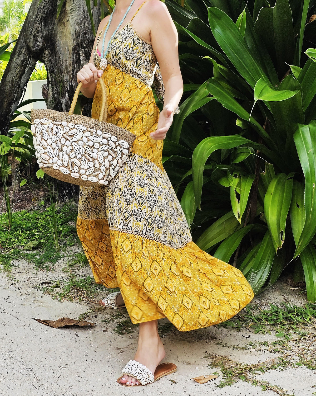 OHSun Alice Mixed Shell Beach Tote