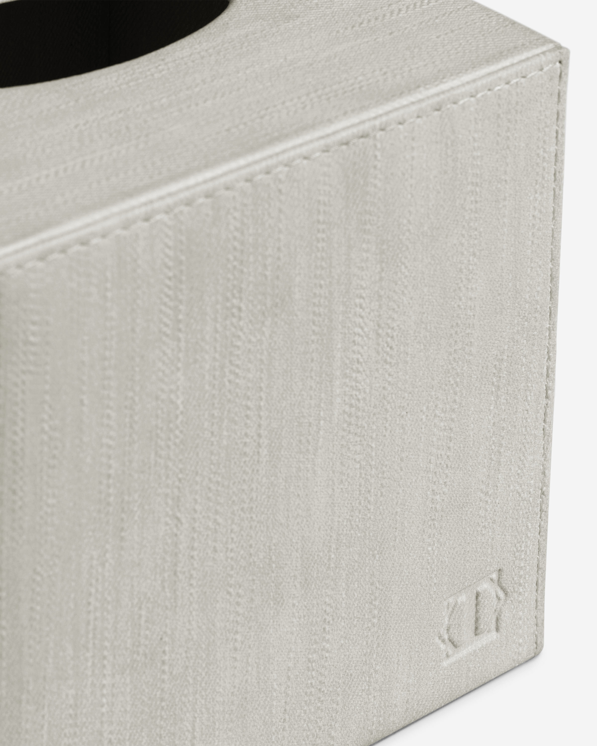 Togas Airy Tissue box square in Ecru