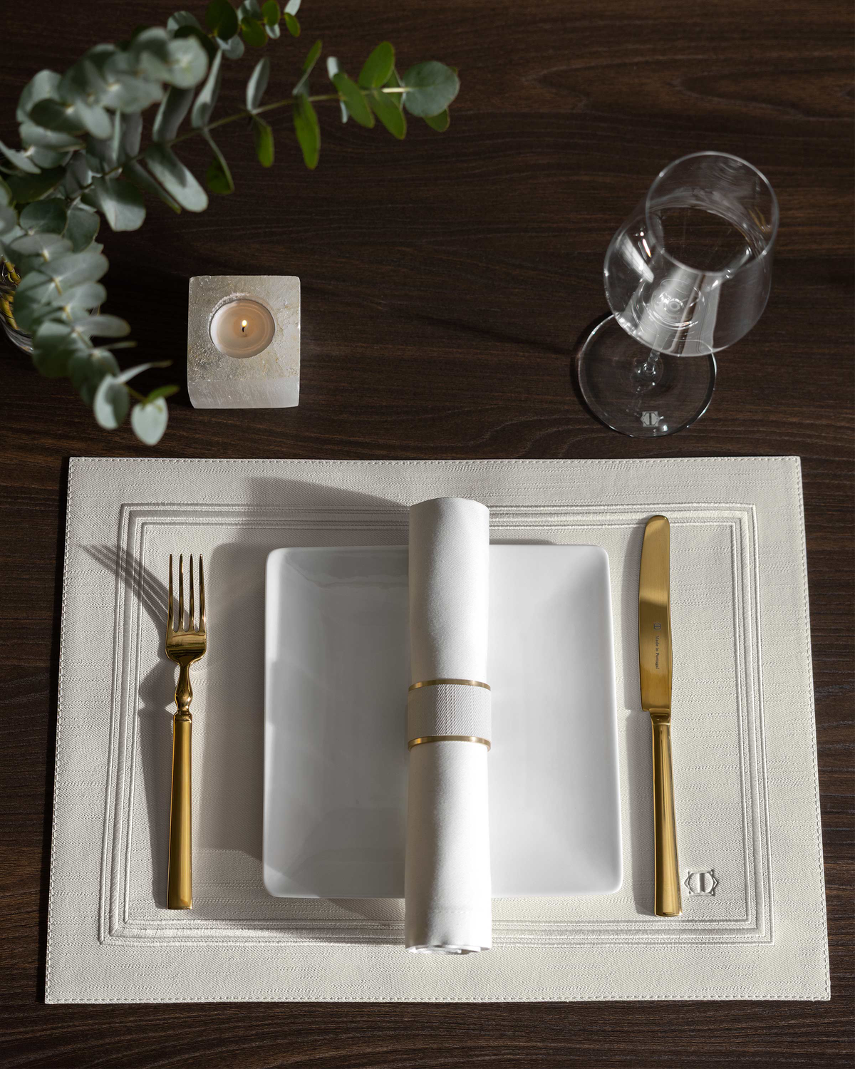 Togas Airy Placemat Rectangular in Ecru