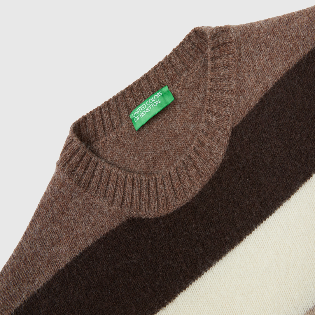 سترة مخططة من صوف شتلاند النقي