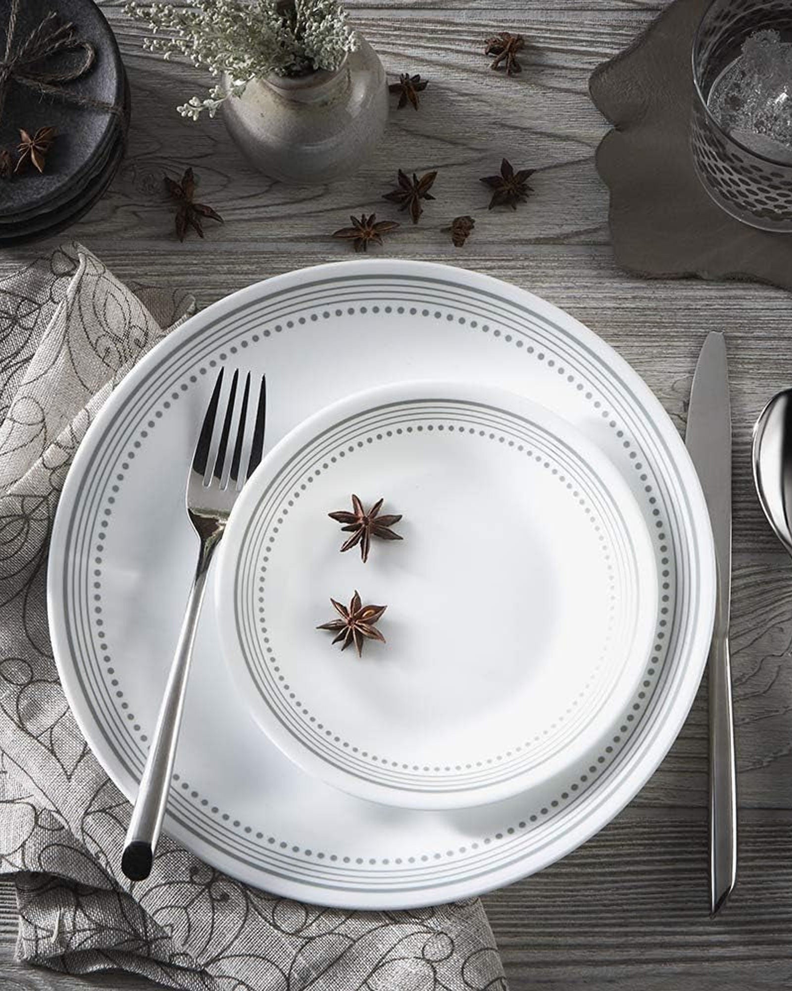 طقم عشاء كوريل 18 قطعة، رمادي ميستيك