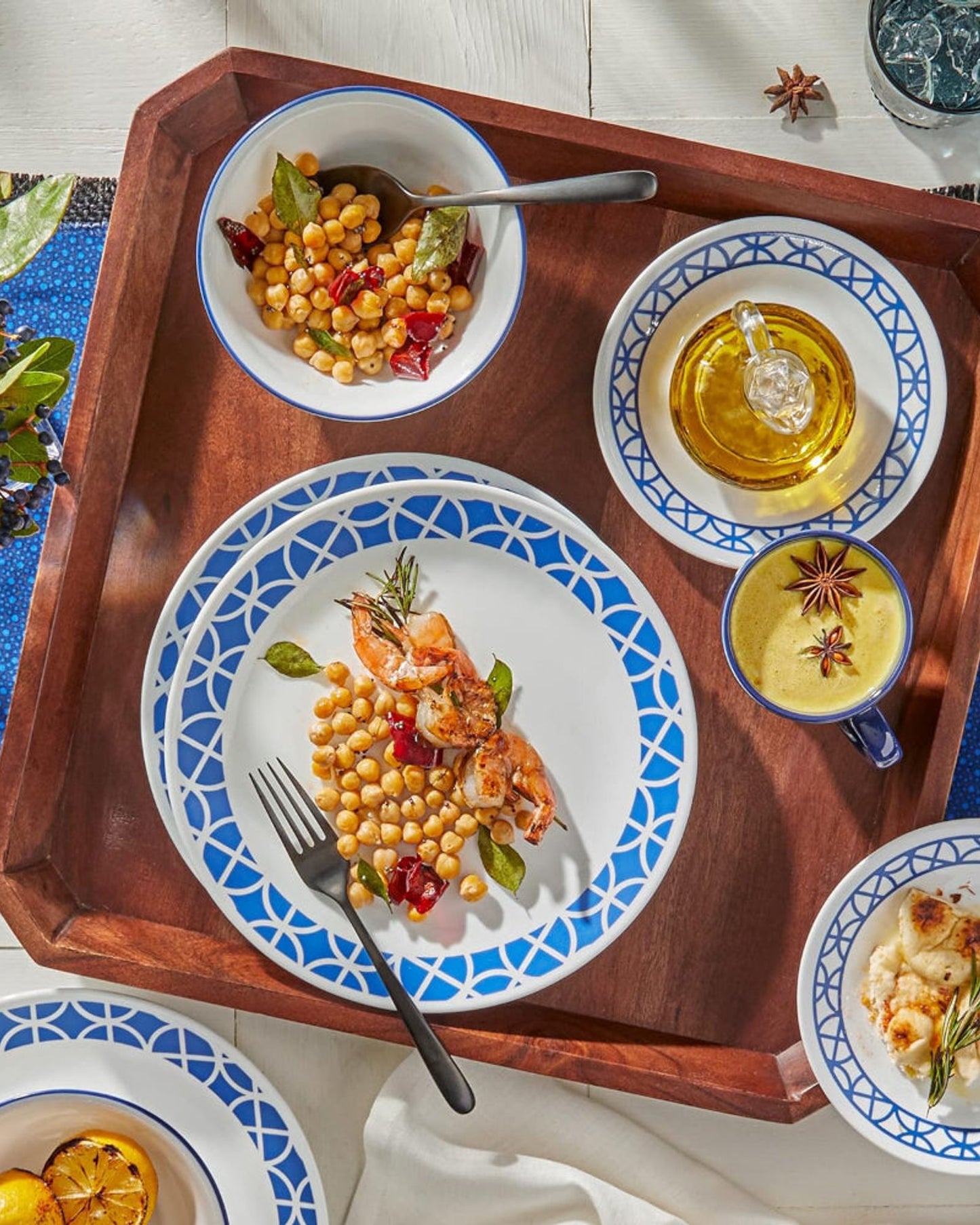 طقم عشاء كوريل 12 قطعة، لون أزرق كوبالت دائري