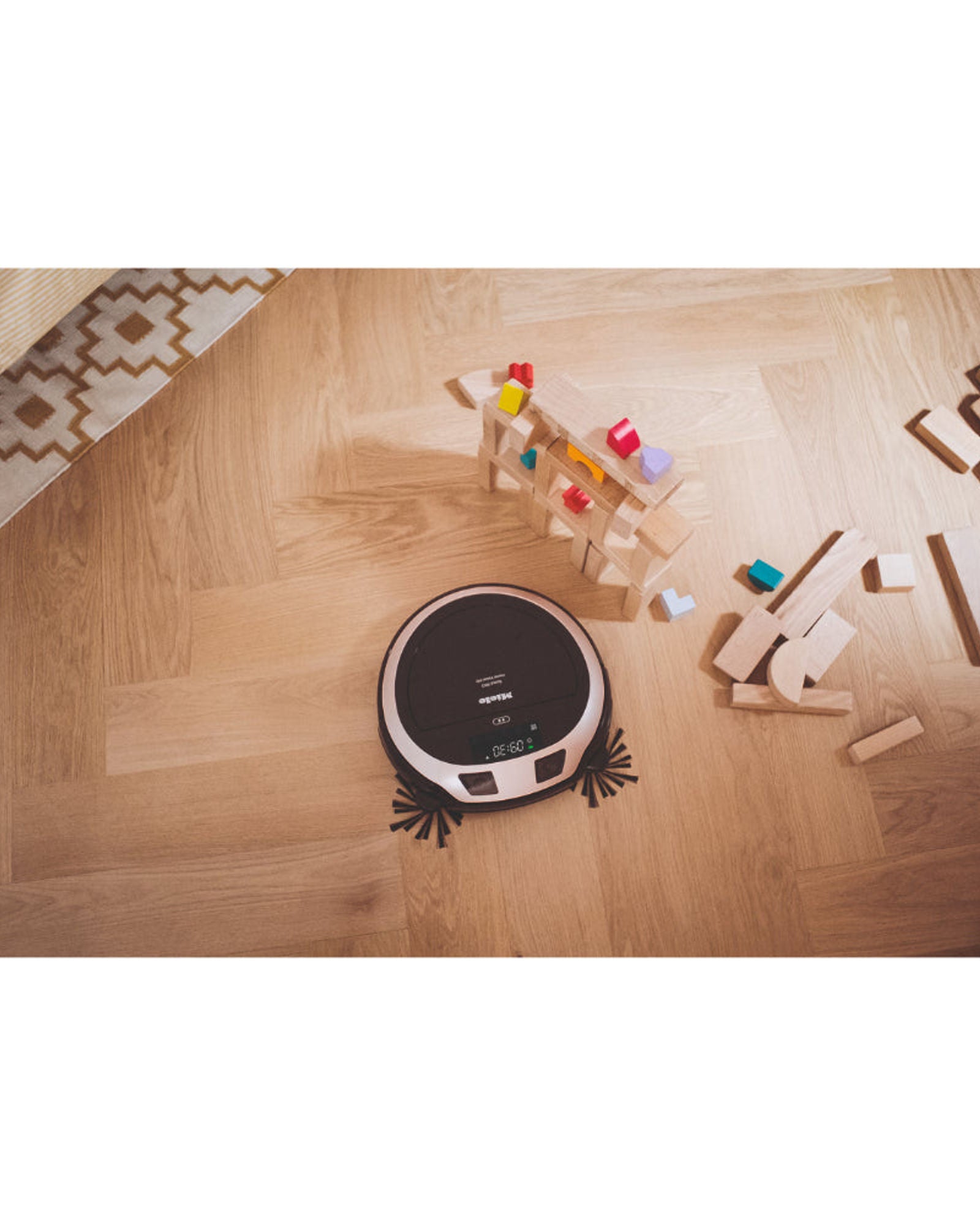 مكنسة كهربائية روبوتية Miele Scout RX3 Home Vision HD