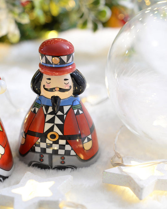 إيغان بيل كريسماس كسارة البندق سم 6×9 - 120029