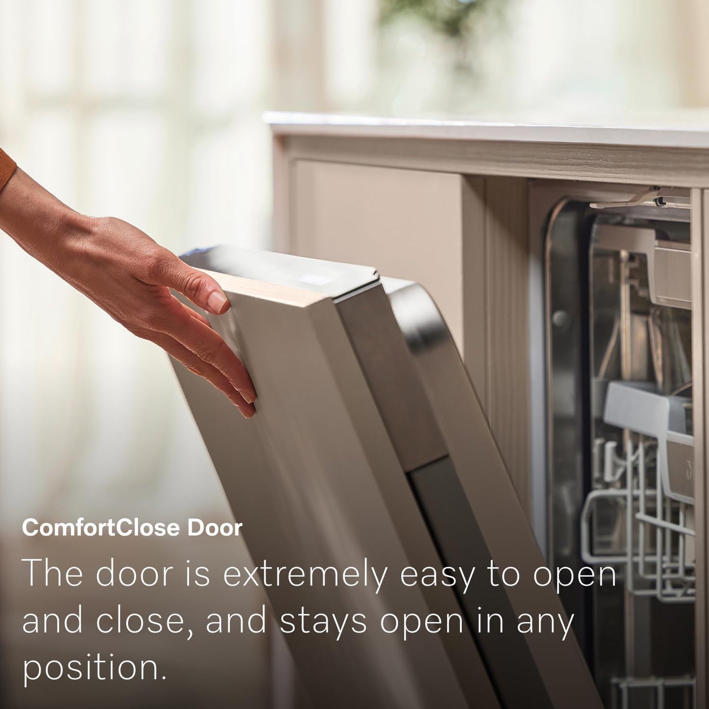 غسالة أطباق ميلا AutoDos ComfortClose