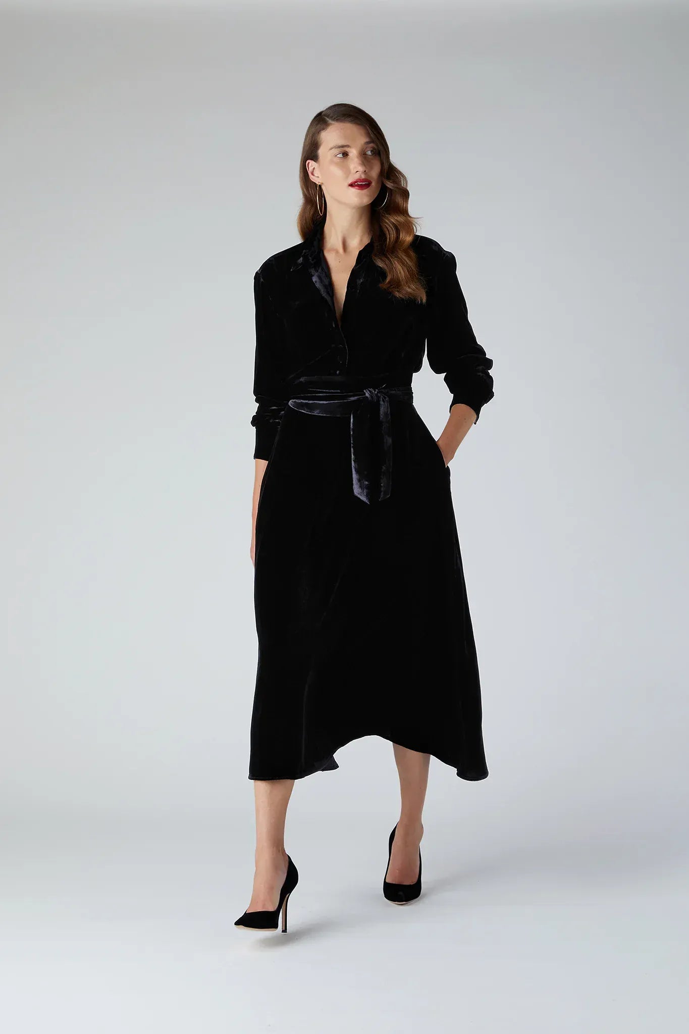 Eve Velvet Full Skirt Shirt Dress in Black