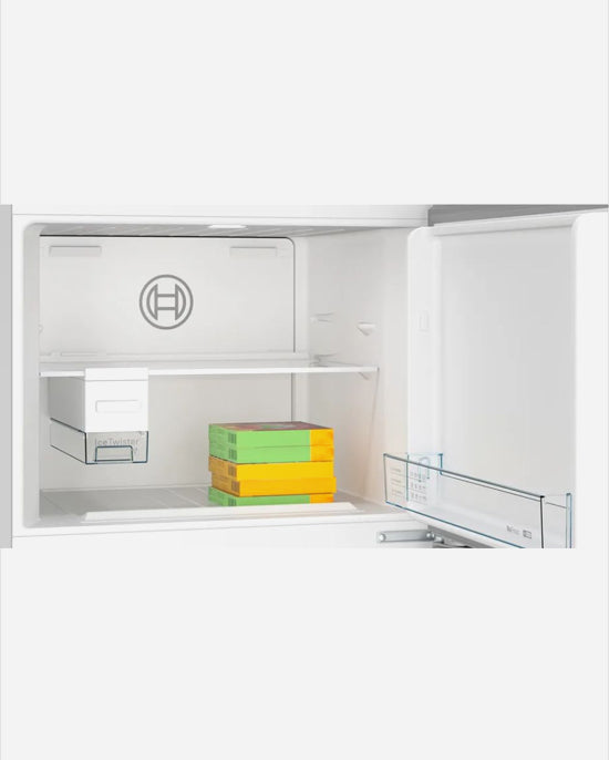 ثلاجة وفريزر بوش سلسلة 4، مانعة للتجمد، مصنوعة من الفولاذ 