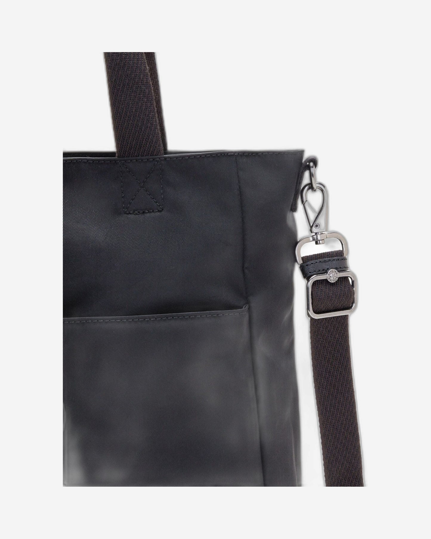 حقيبة توت كبيرة من كيبلينج سونهي ريتش بلاك C2I4318-53F