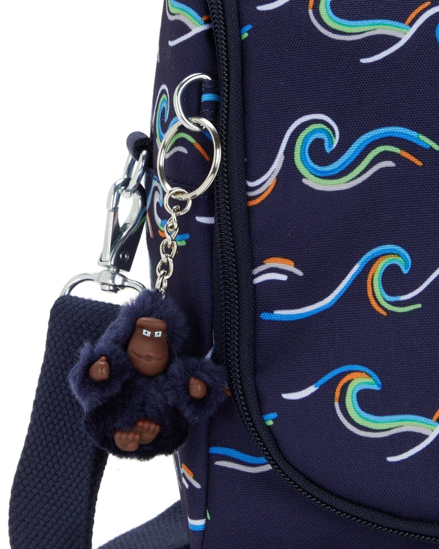 حقيبة غداء كيبلينج نيو كيشيرو كبيرة بطبعة محيطية مرحة مع جراب عربة C2I5749-W92