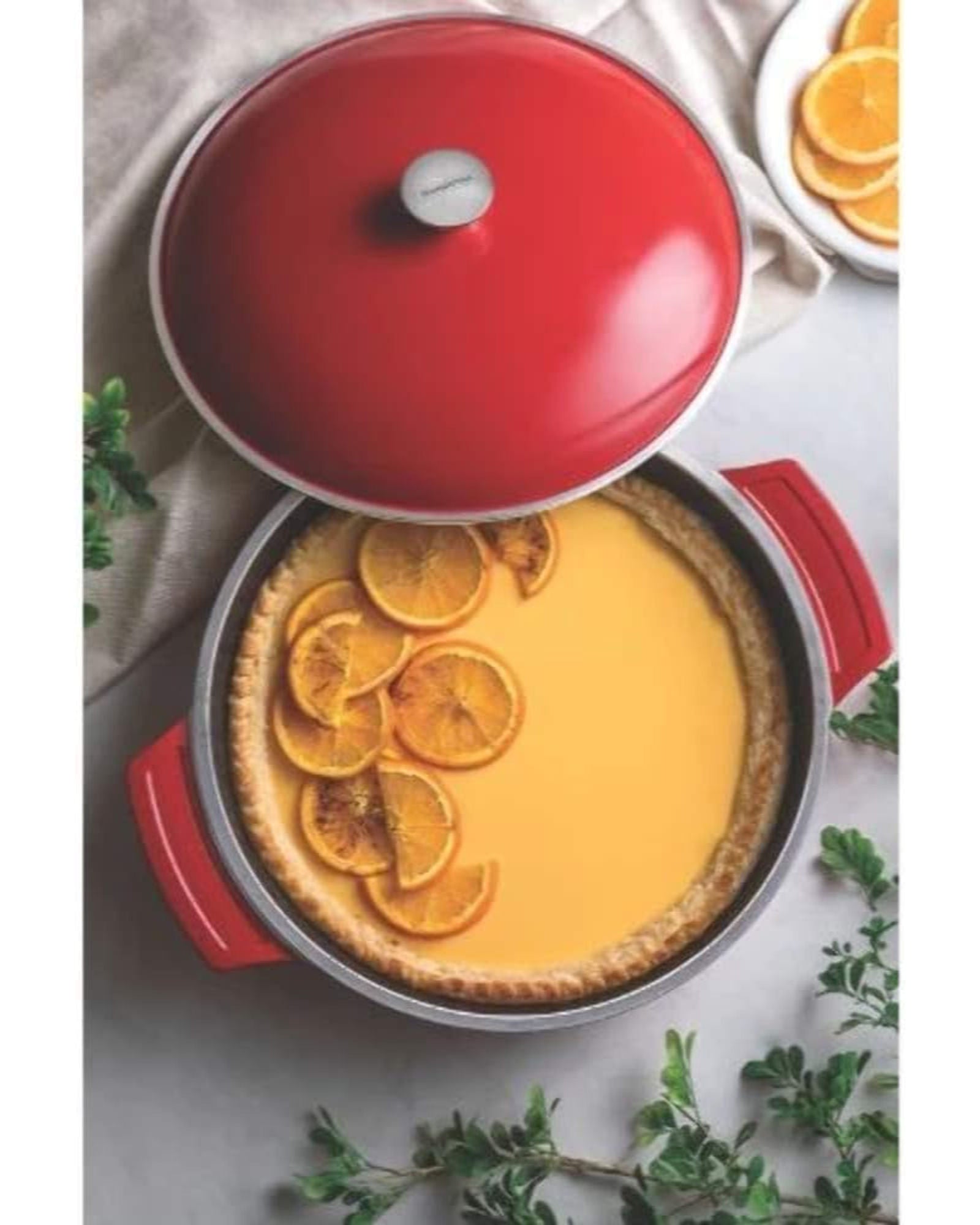 مقلاة ترامونتينا برازيل ليون 32 سم 4.3 لتر من الألومنيوم الأحمر المطروق مع طلاء ستارفلون الداخلي عالي الأداء غير اللاصق الخالي من حمض بيرفلورو الأوكتانويك (PFOA)