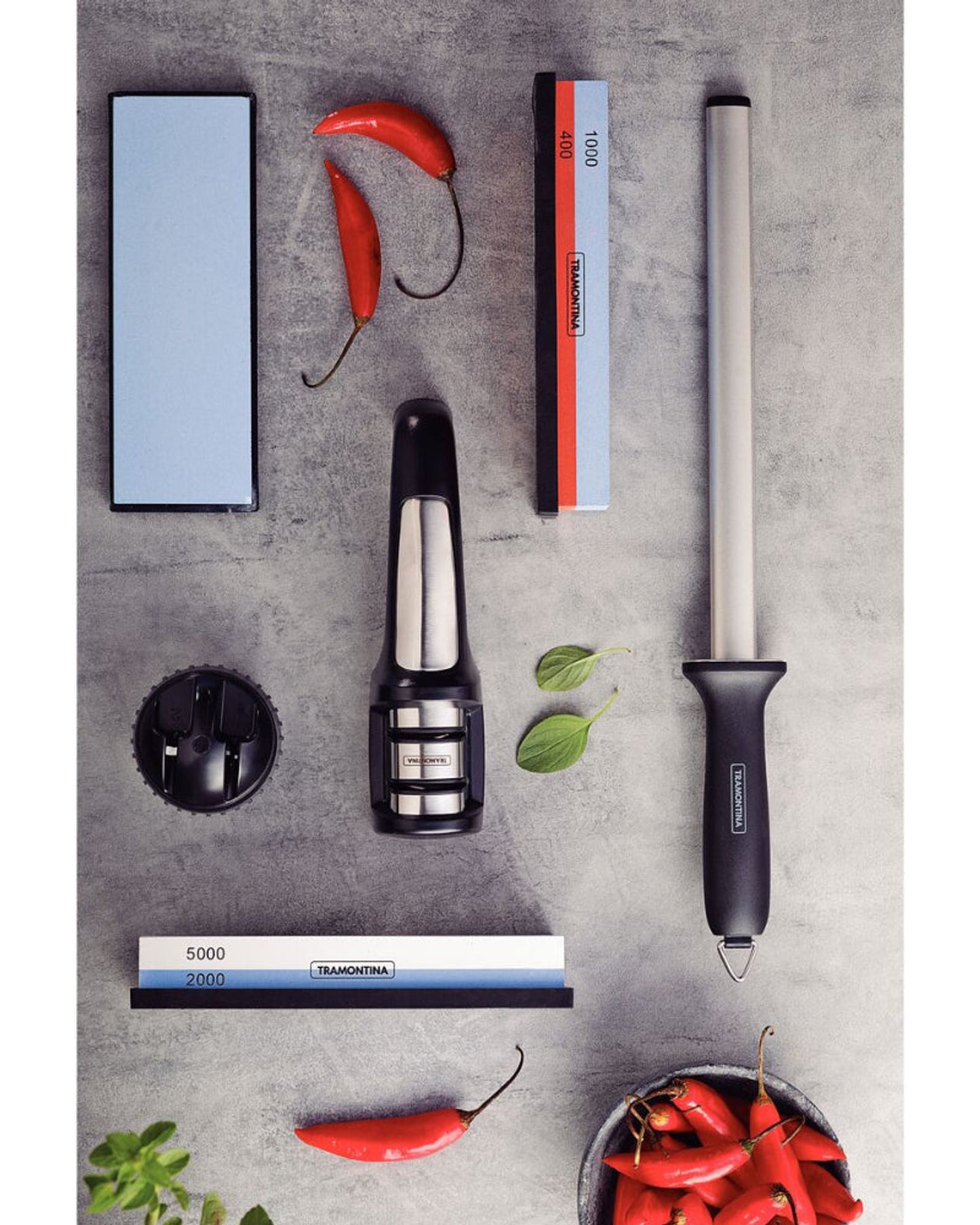 مبراة سكاكين ترامونتينا بروفيو الماسية ذات الوجهين مع دعامة من مادة ABS والفولاذ المقاوم للصدأ