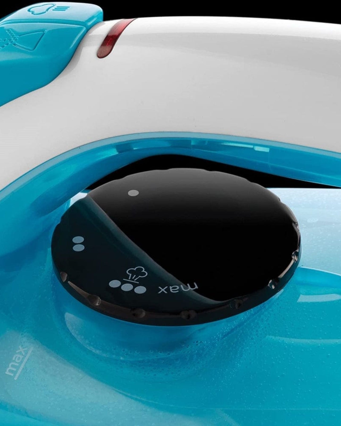 مكواة بخار راسل هوبز (25580) ماي آيرون - 1800 واط، قاعدة سيراميك، خزان 260 مل، سلك بطول 2 متر، تنظيف ذاتي، أزرق/أبيض - ضمان لمدة عام