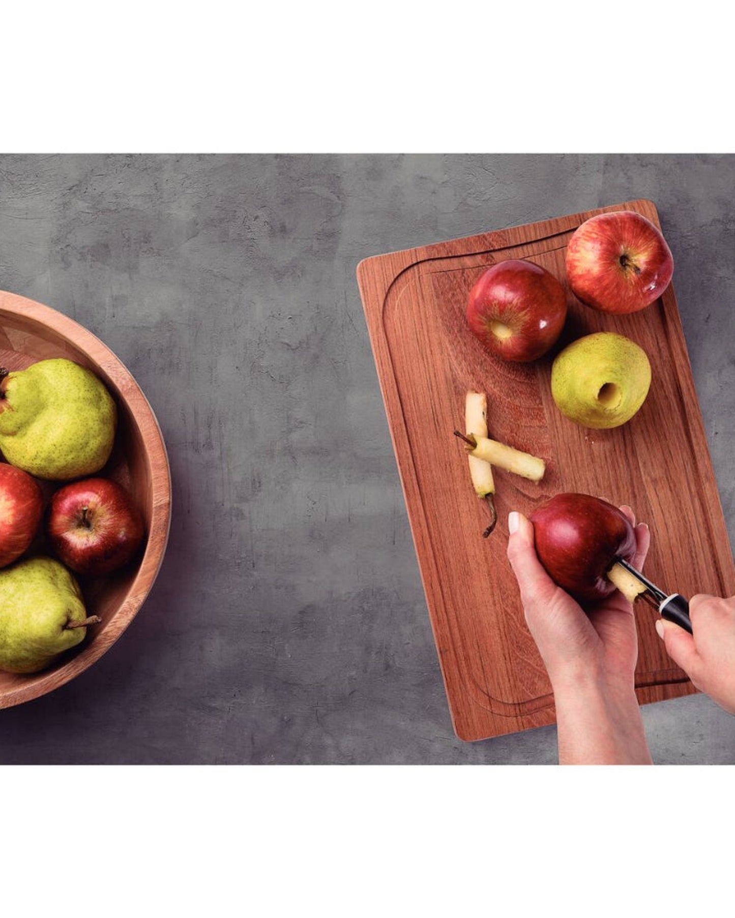 أداة تقطيع اللحوم من الفولاذ المقاوم للصدأ من ترامونتينا يوتيليتا بمقبض من البولي بروبيلين الأسود