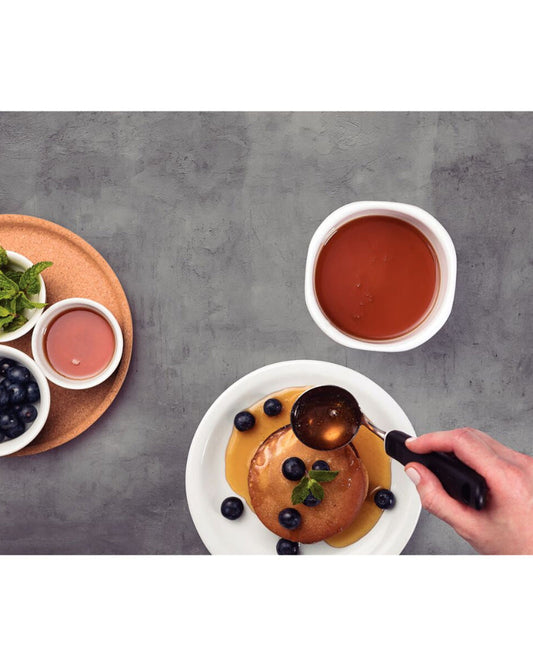 مغرفة صلصة من الفولاذ المقاوم للصدأ من ترامونتينا يوتيليتا بمقبض من البولي بروبيلين الأسود