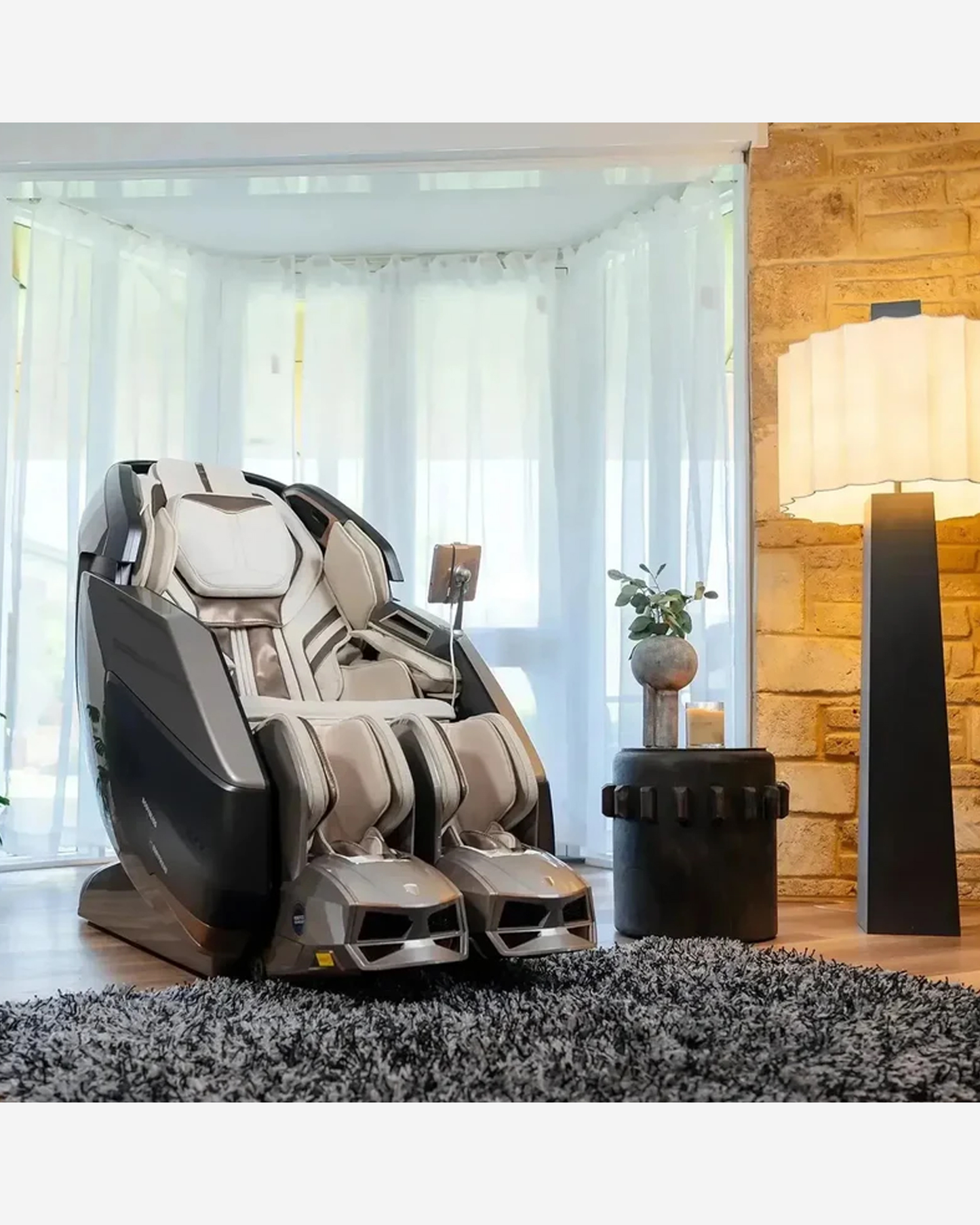 Rotai AI Robotic Massage Chair Silver