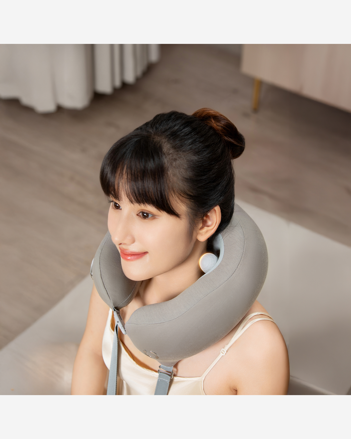 Rotai Electric Neck Massage Pillow