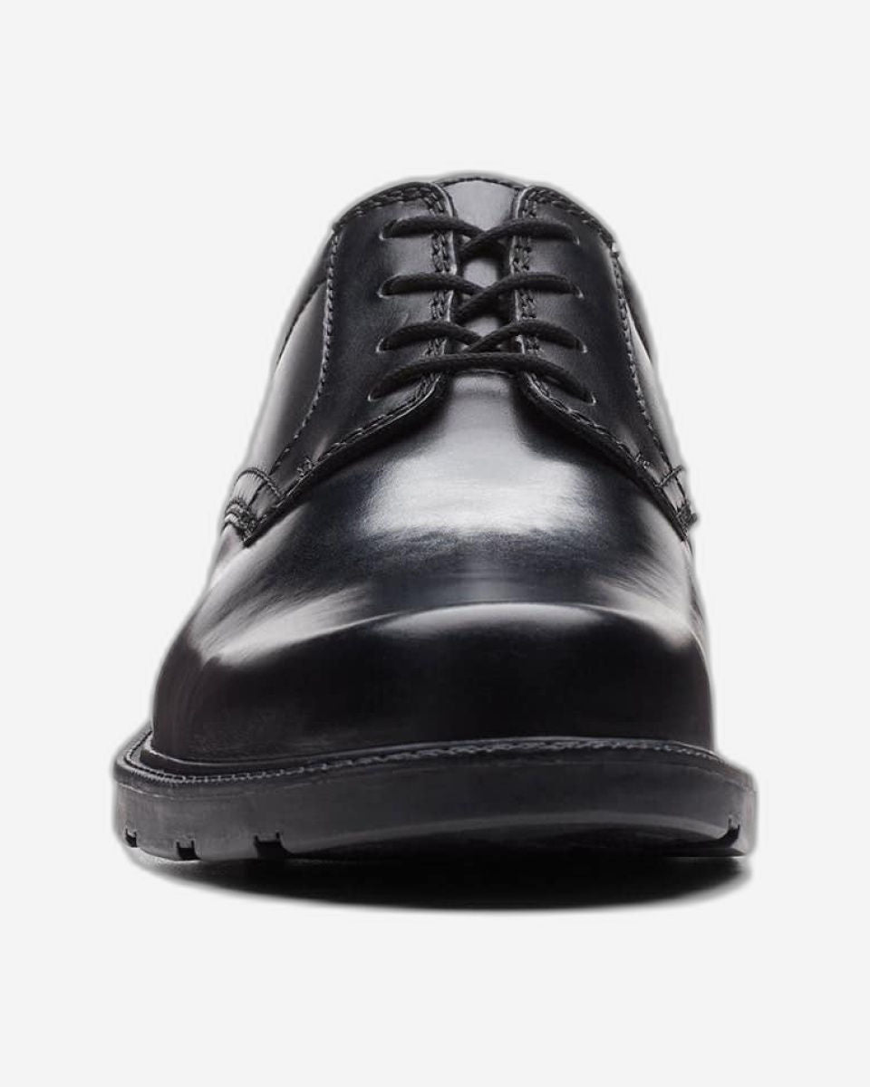 حذاء كلاركس كيرتون برباط (مقاس قياسي)