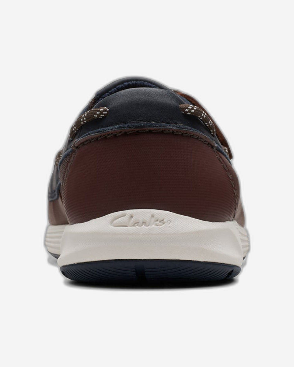 حذاء Clarks Atl Sail Go (مقاس قياسي)