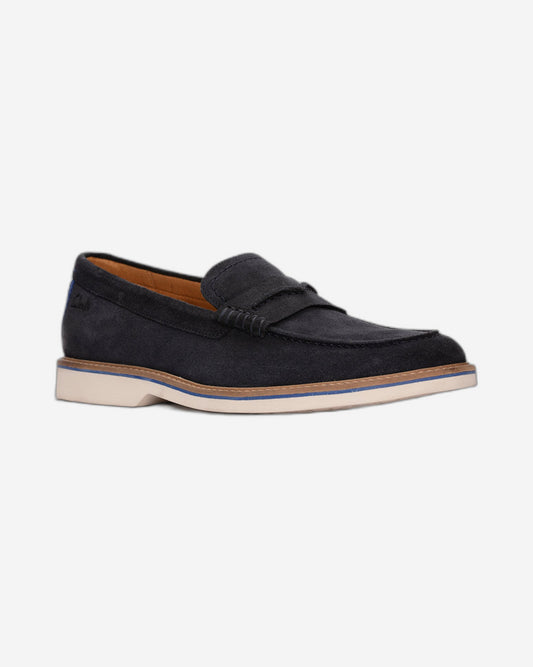 حذاء Clarks Atticus Lt Slip (مقاس قياسي)