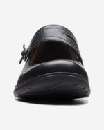 حذاء كلاركس كارلي جين (مقاس قياسي)