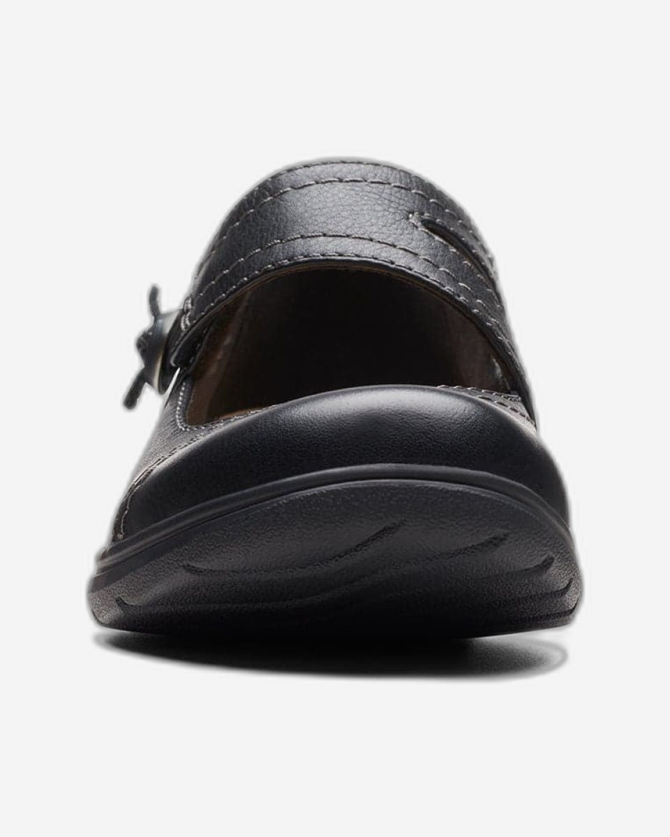 حذاء كلاركس كارلي جين (مقاس قياسي)