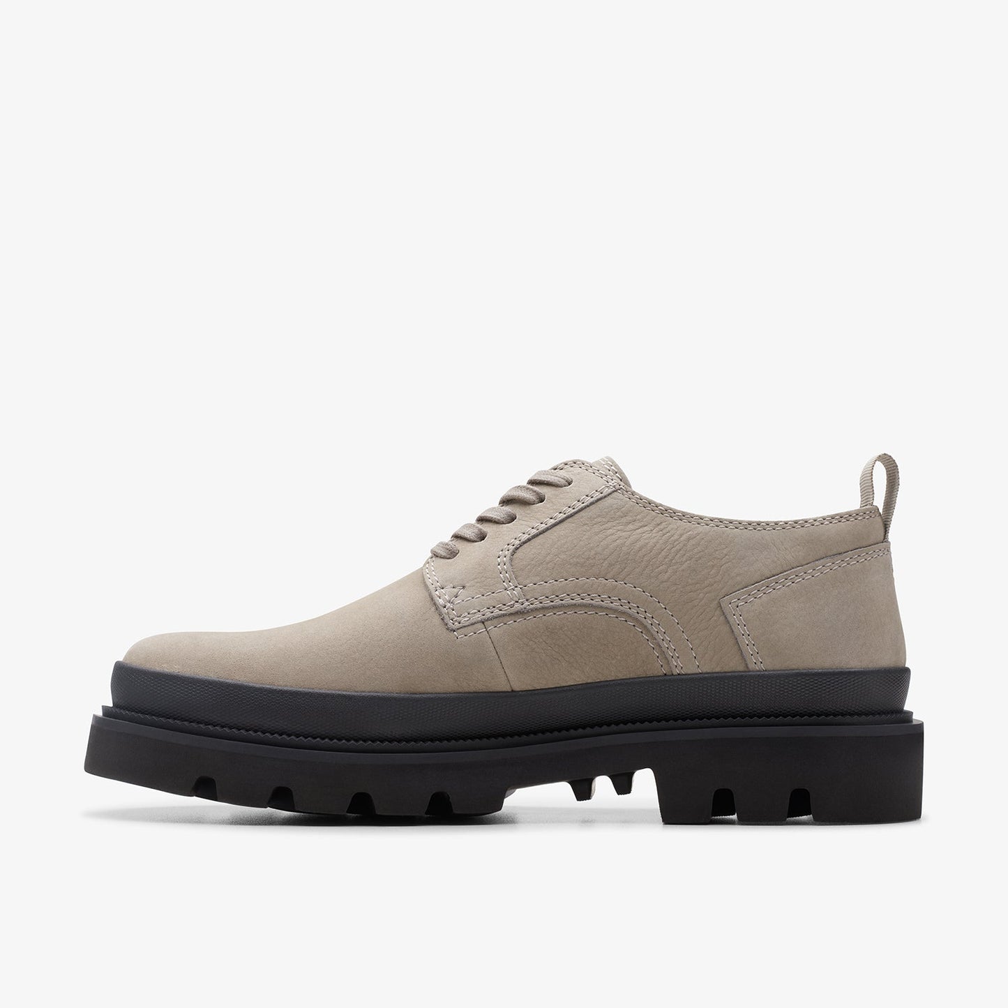 Clarks رجالي بادل رباط (مقاس عادي)