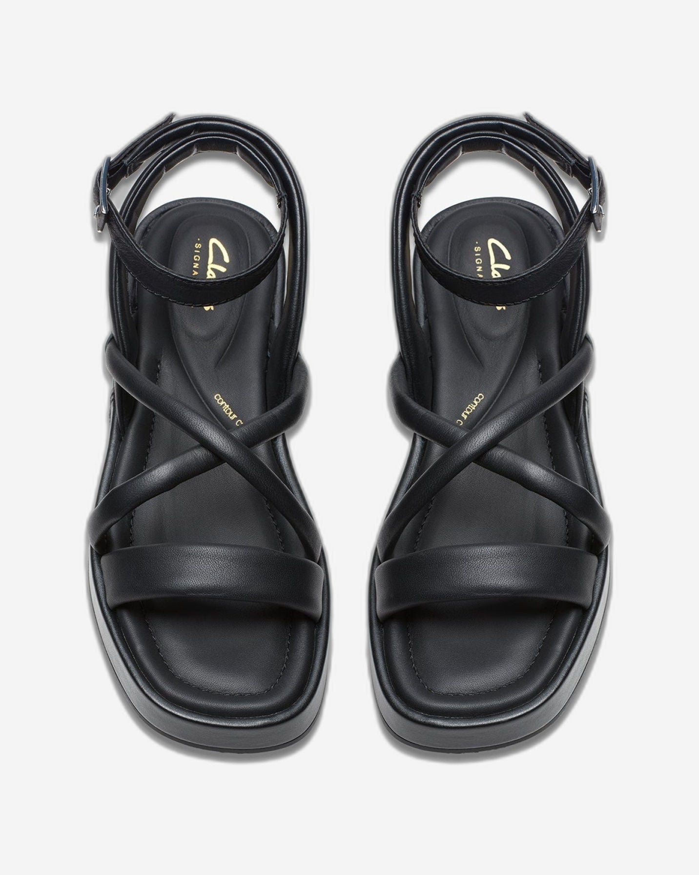 حذاء كلاركس النسائي ألدا كروس (مقاس قياسي)