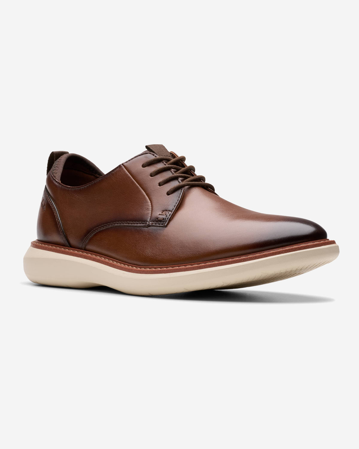 Clarks Brantin Plain (Wide Fit)
