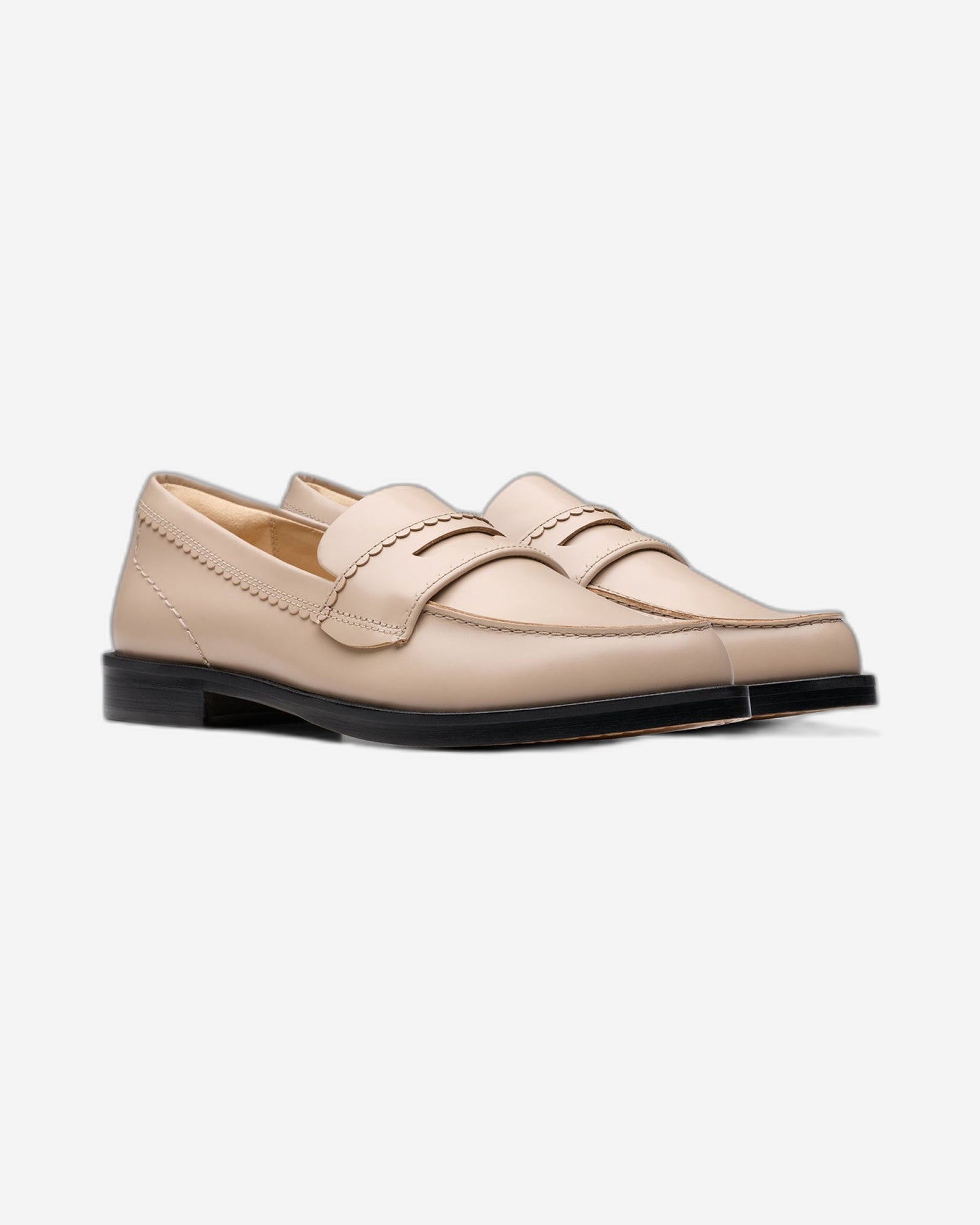 حذاء Clarks Straven Edge (مقاس قياسي)