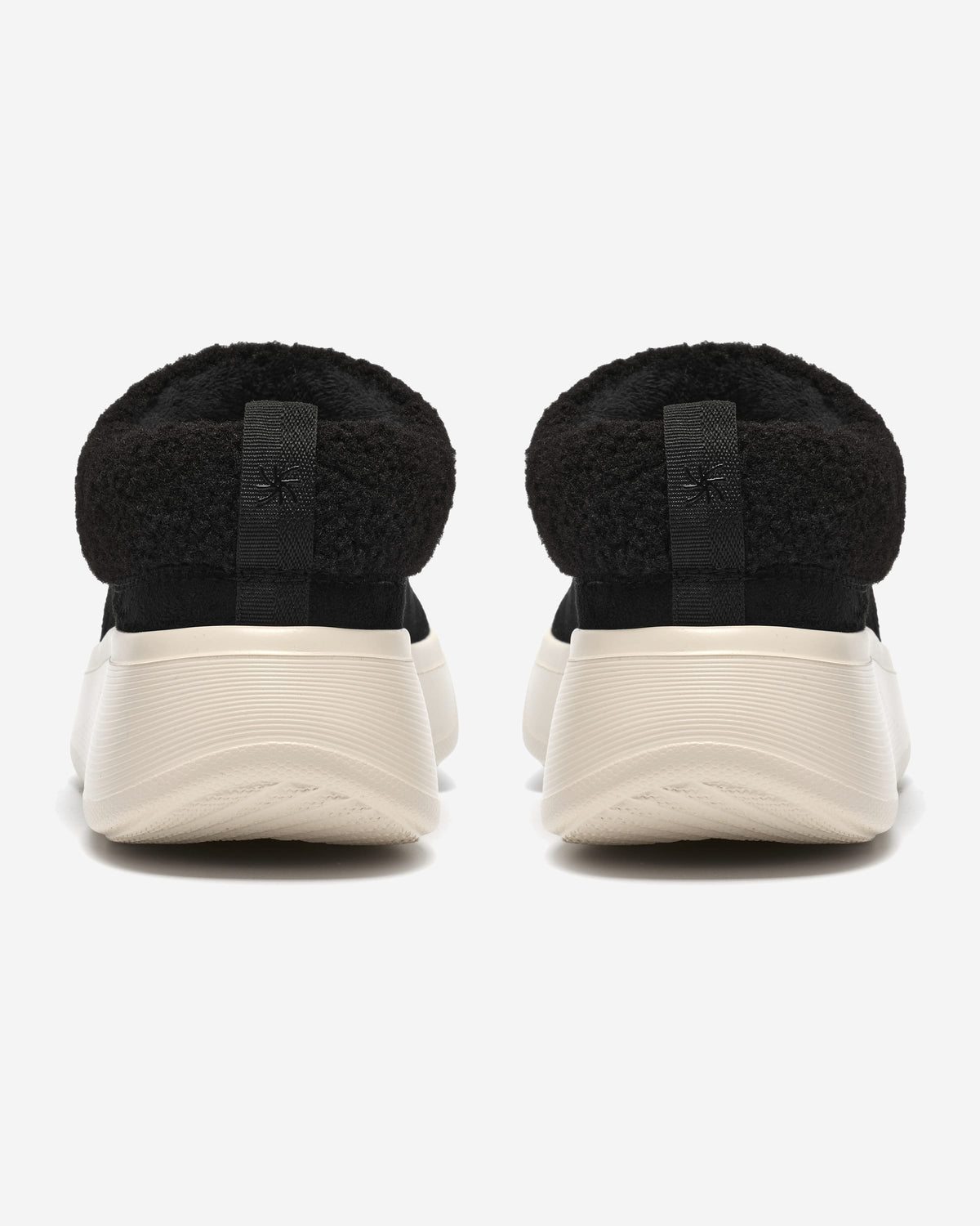 Clarks Solevana Cozy (Standard Fit)