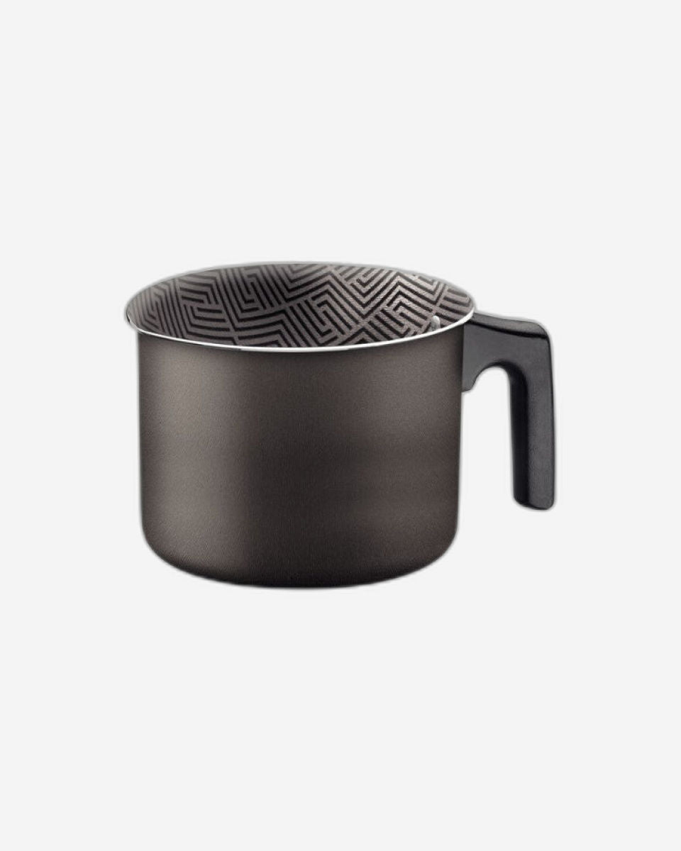 غلاية حليب من الألومنيوم من ترامونتينا باريس، مطلية من الداخل والخارج بطبقة مانعة للالتصاق من الرصاص من نوع ستارفلون ماكس، 10 سم، 0.8 لتر