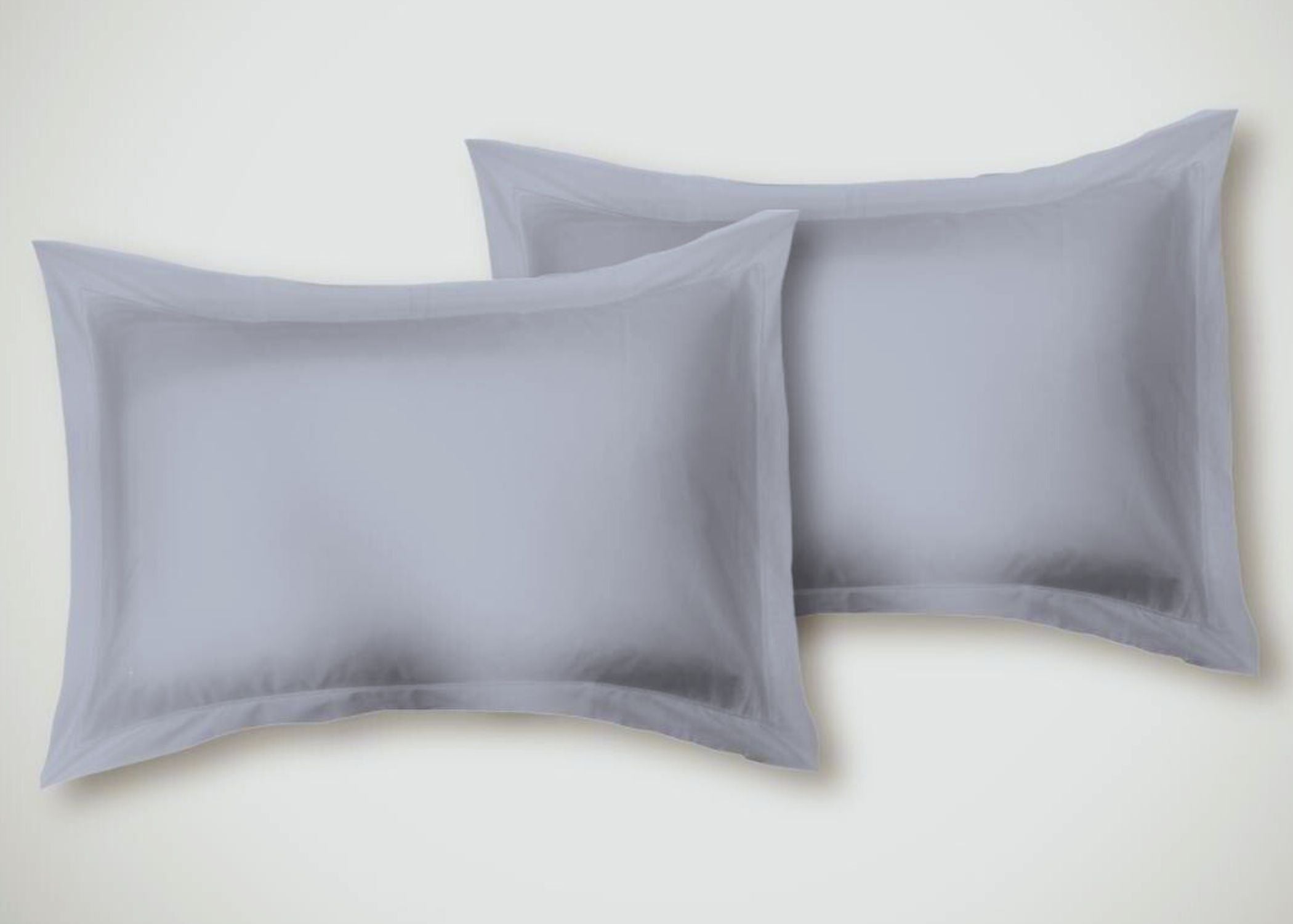 قماش كتان "Luxury Everyday" من القطن الساتان بكثافة 300 خيط باللون الفضي