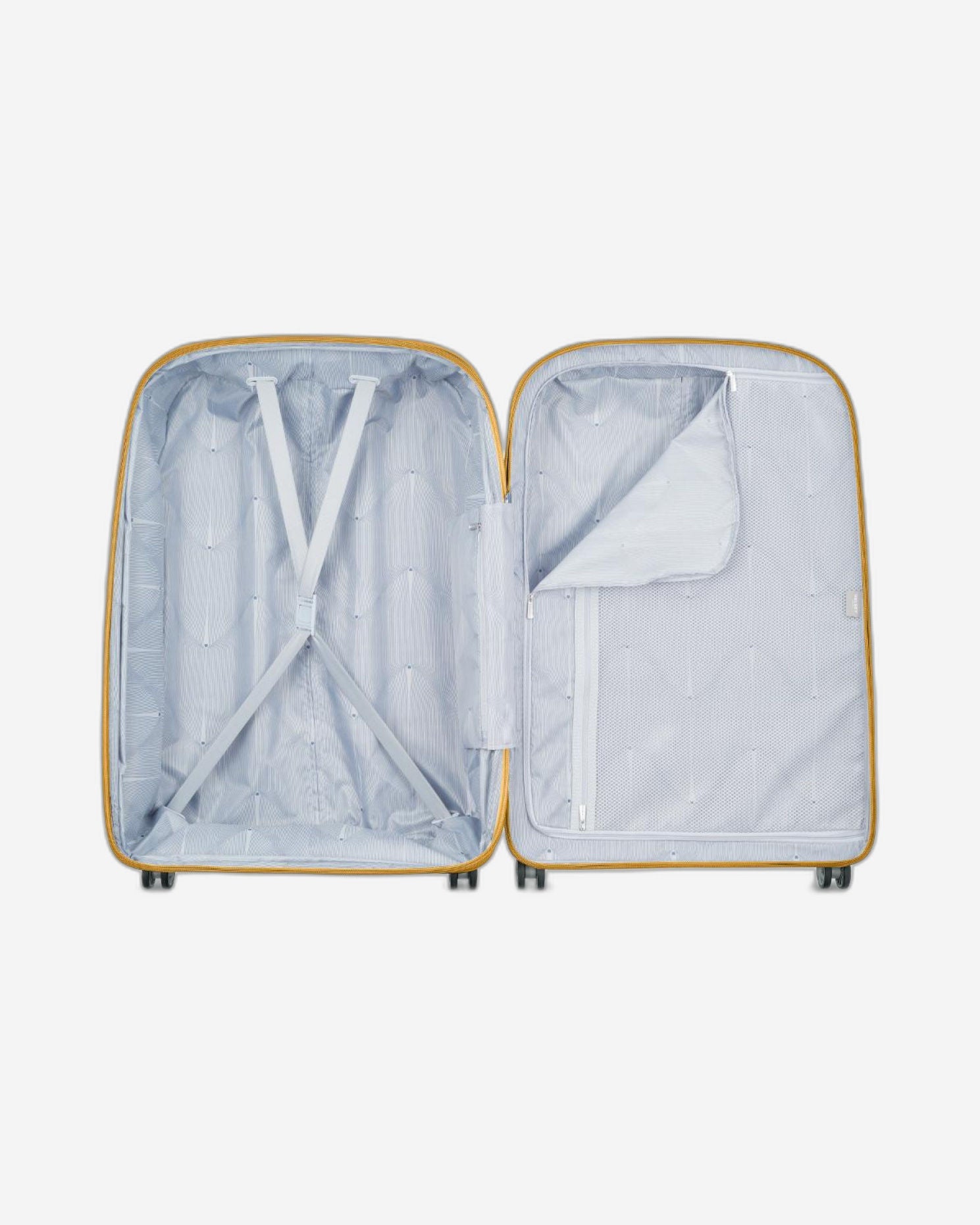 حقيبة ديلسي باريس كلافيل (مادة معاد تدويرها)