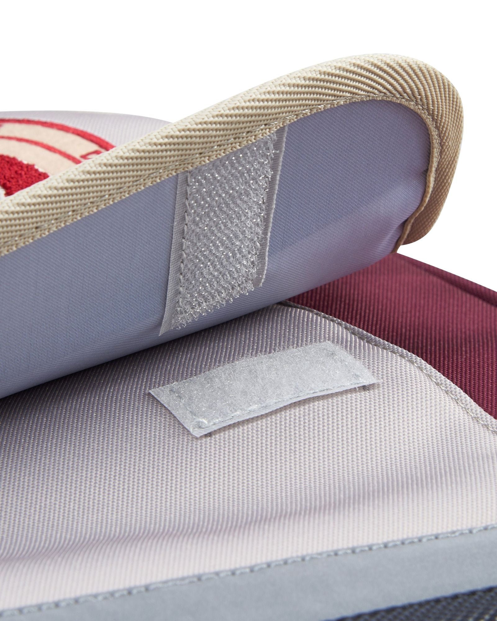 مجموعة ديلسي باريس للعودة إلى المدرسة 2024، مجموعة من 3 قطع