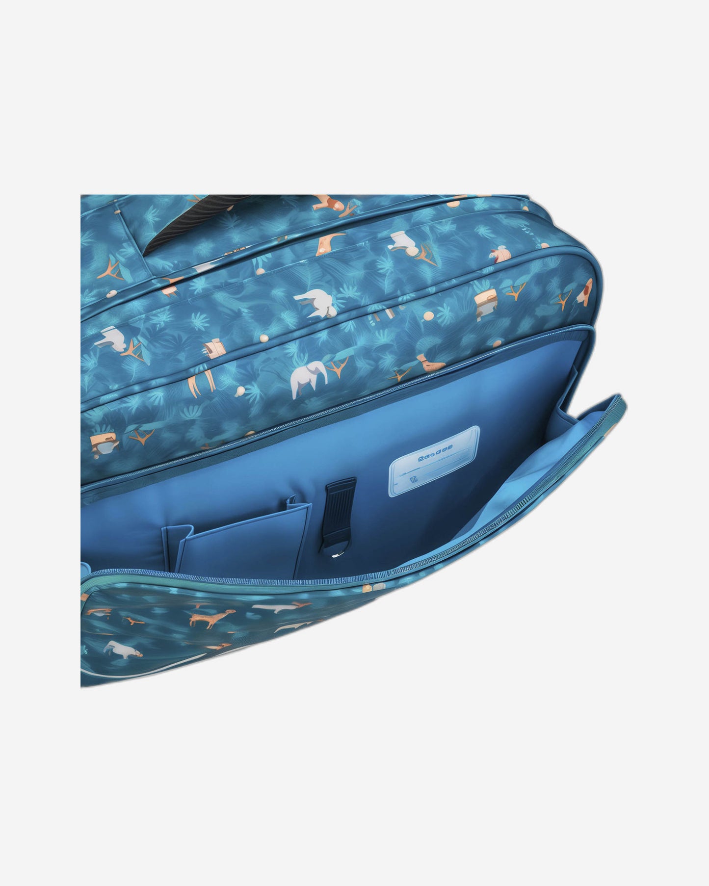 حقيبة ديلسي باريس بي تي إس ذات العجلات