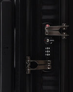 حقيبة سفر إيكولاك سيليسترا صلبة غير قابلة للتمدد، 4 عجلات مزدوجة، 43 سم، لون أسود - PC183F BLACK 17