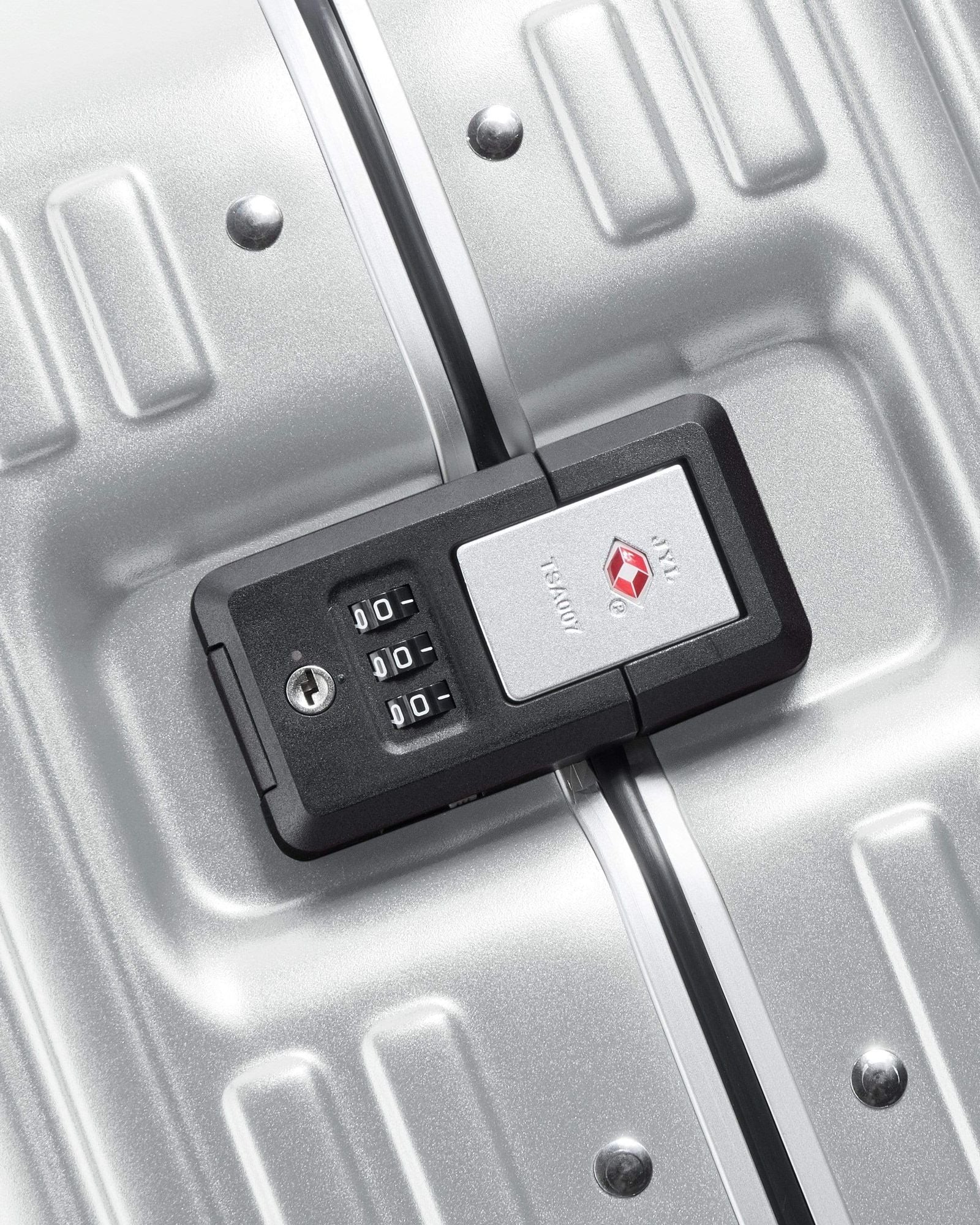 إطار ديلسي باريس سيكيورتايم